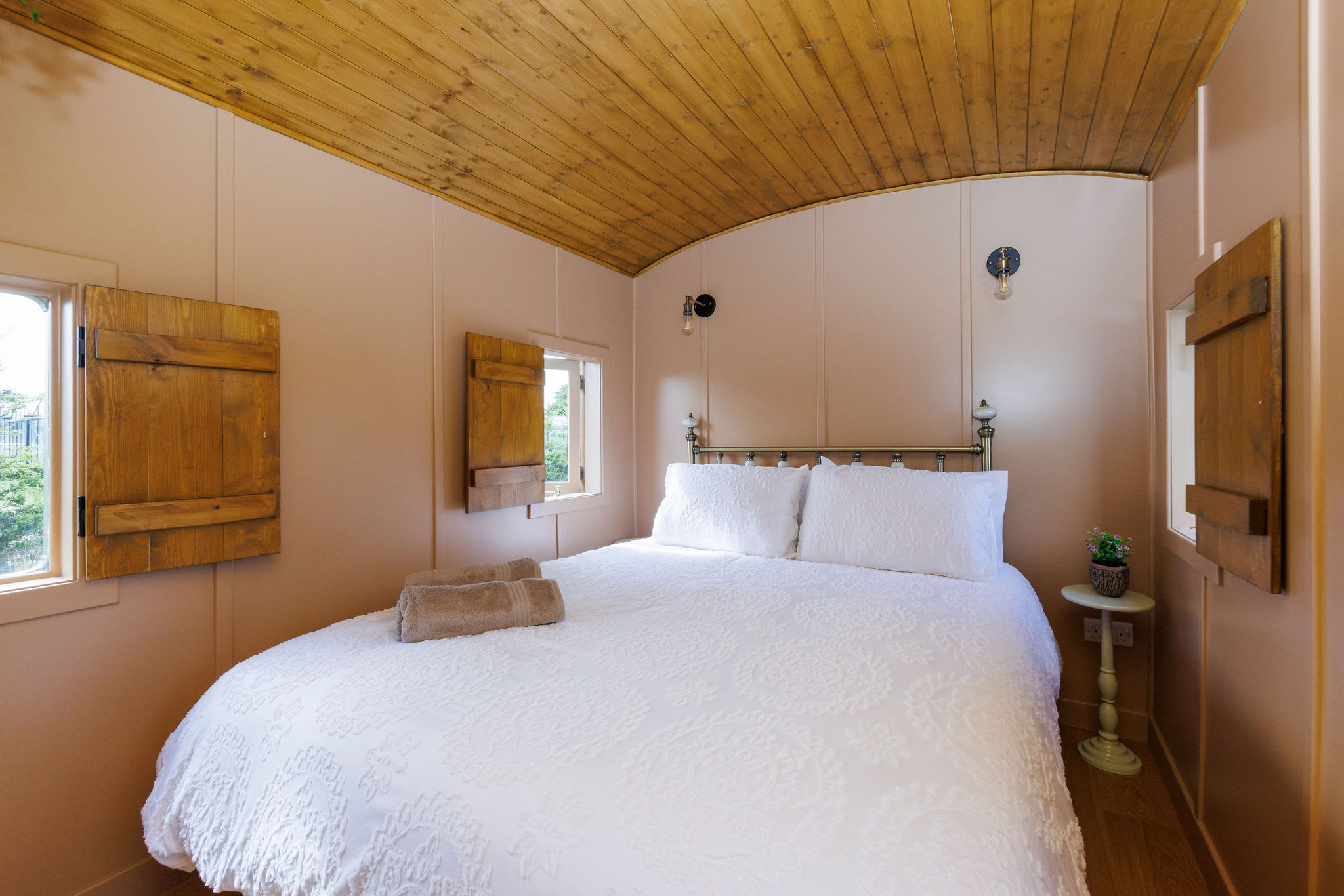 Discover two beautifully decorated bedrooms, oozing vintage charm and rustic accents.
