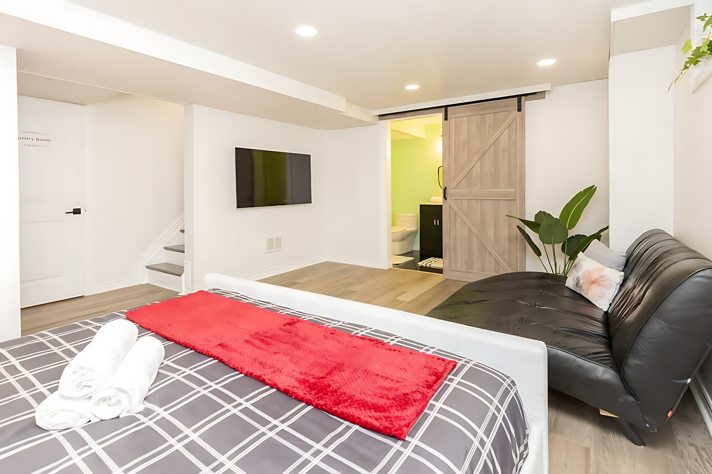 Downstairs King Bedroom Suite with Ensuite