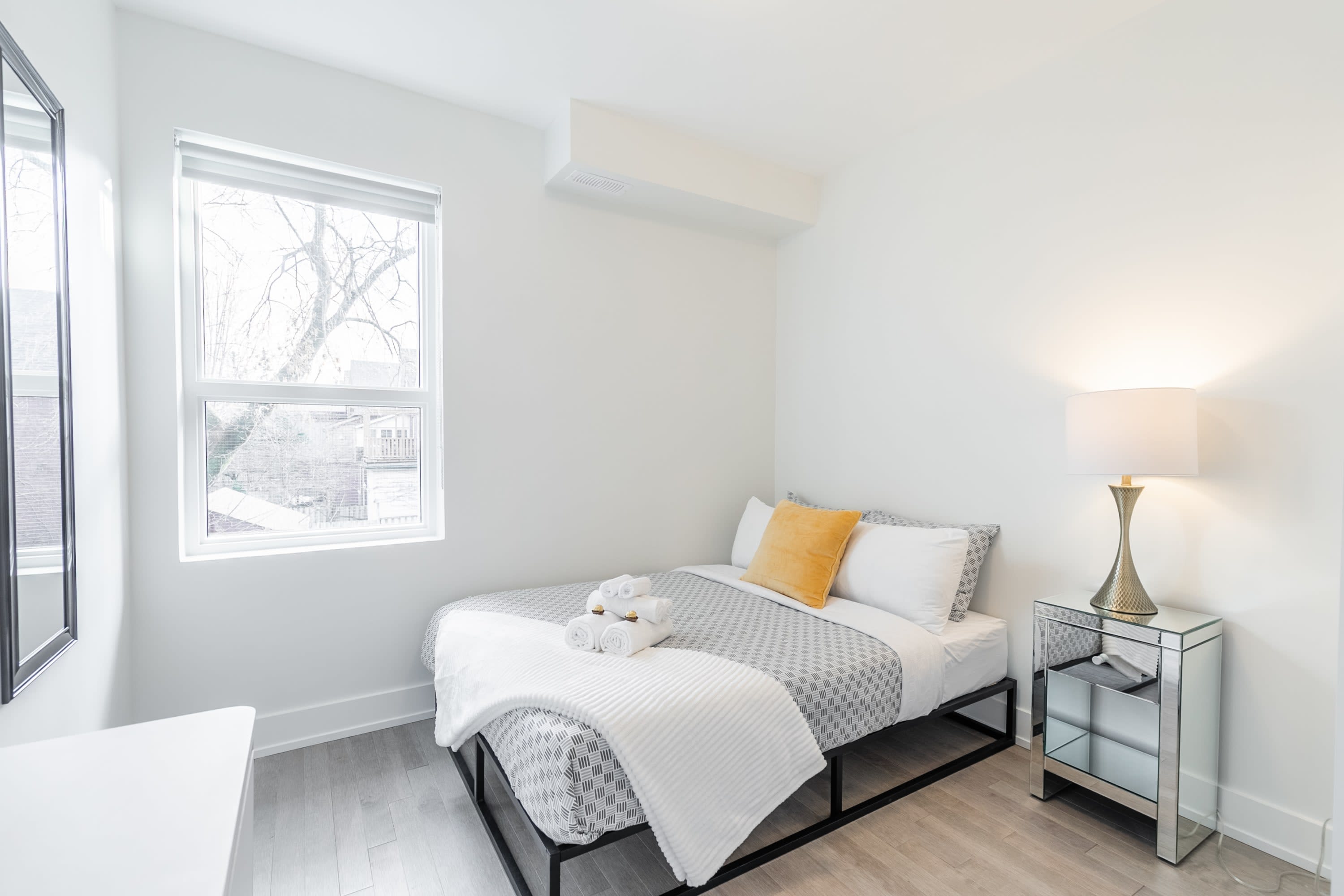 Stylish Queen Bedroom with Fresh Linens
