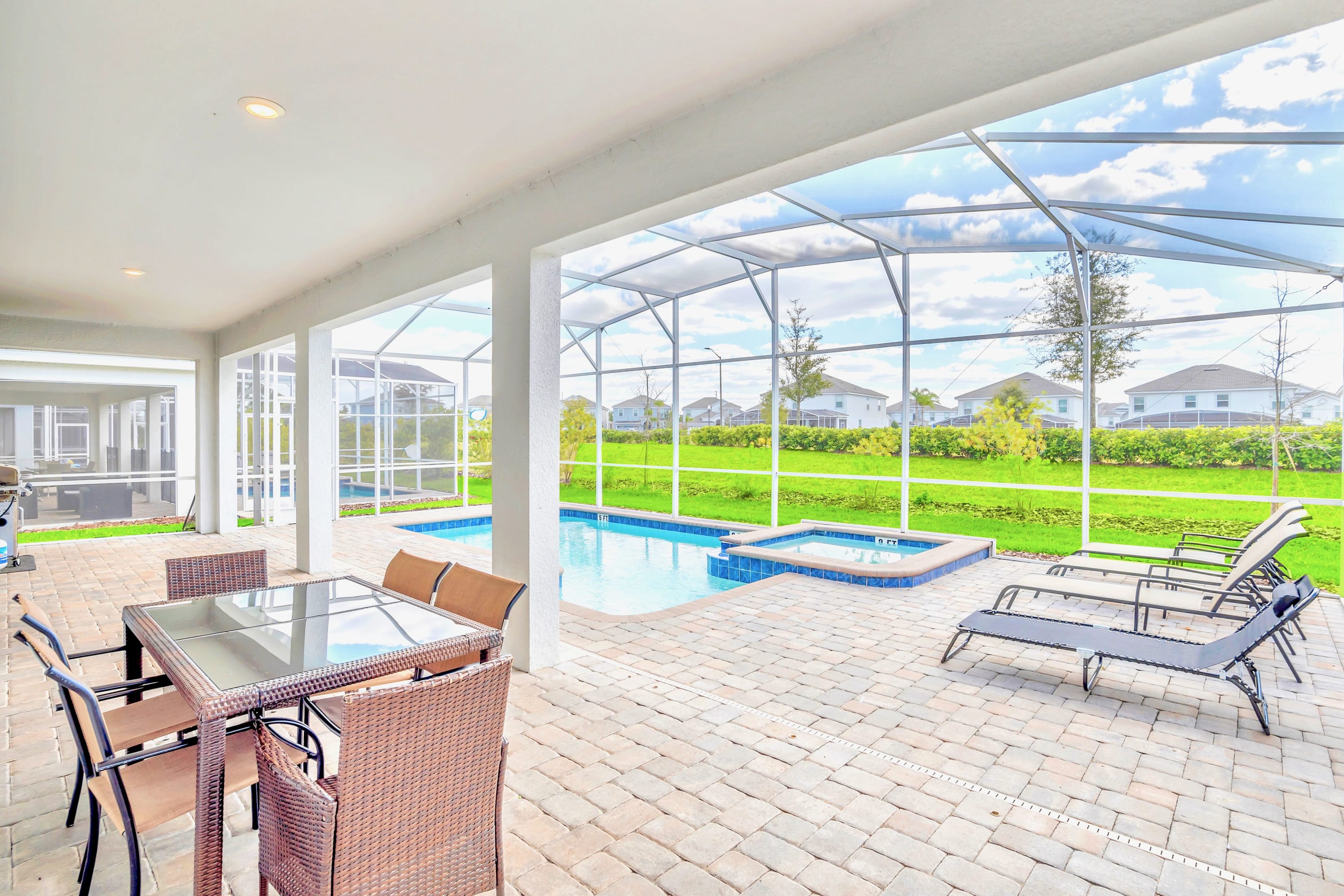 Spacious ChampionsGate Home w Pool Spa Theater