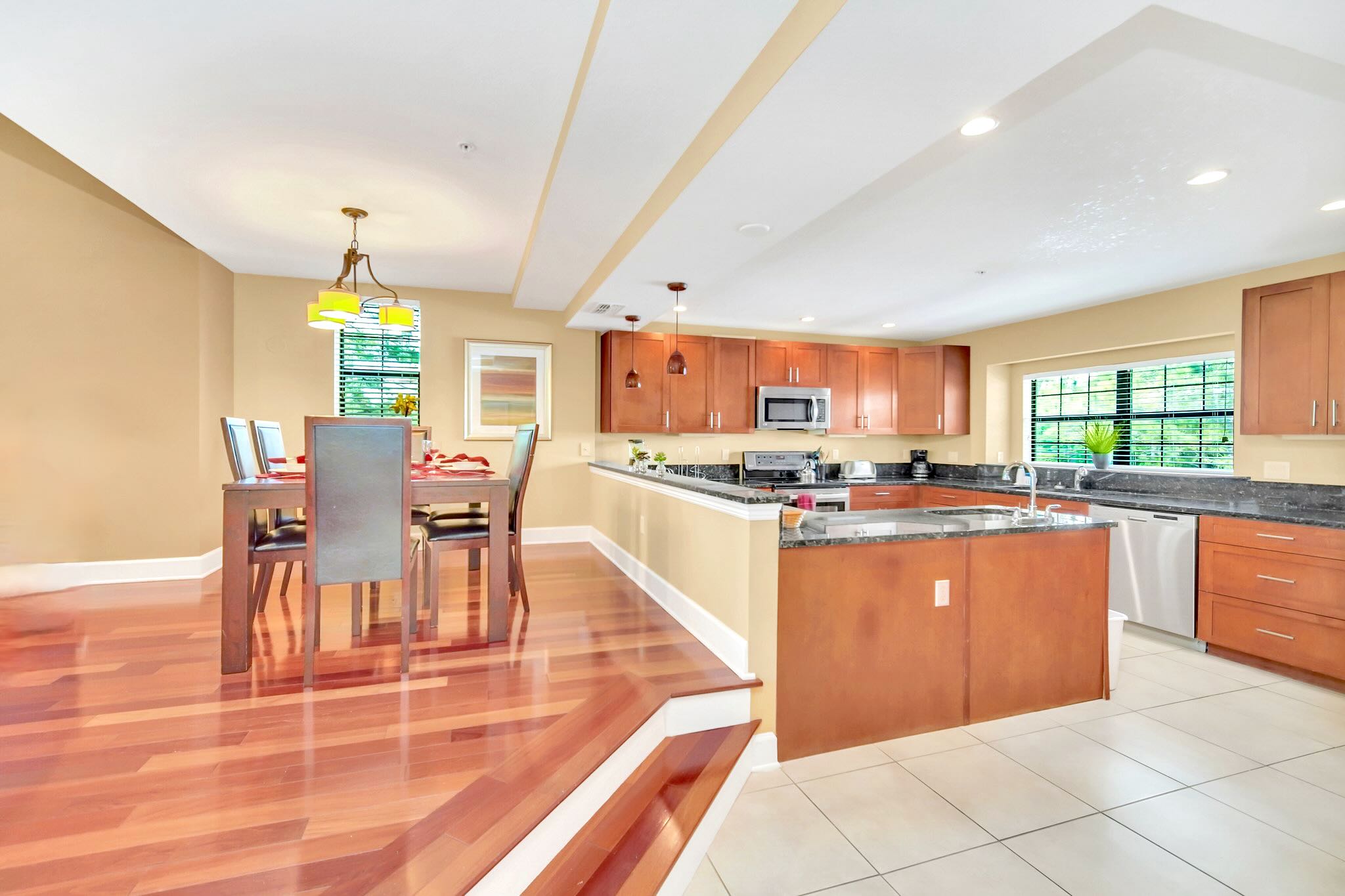 Pet Friendly Resort Townhome w Pool Near Disney | Photo 6
