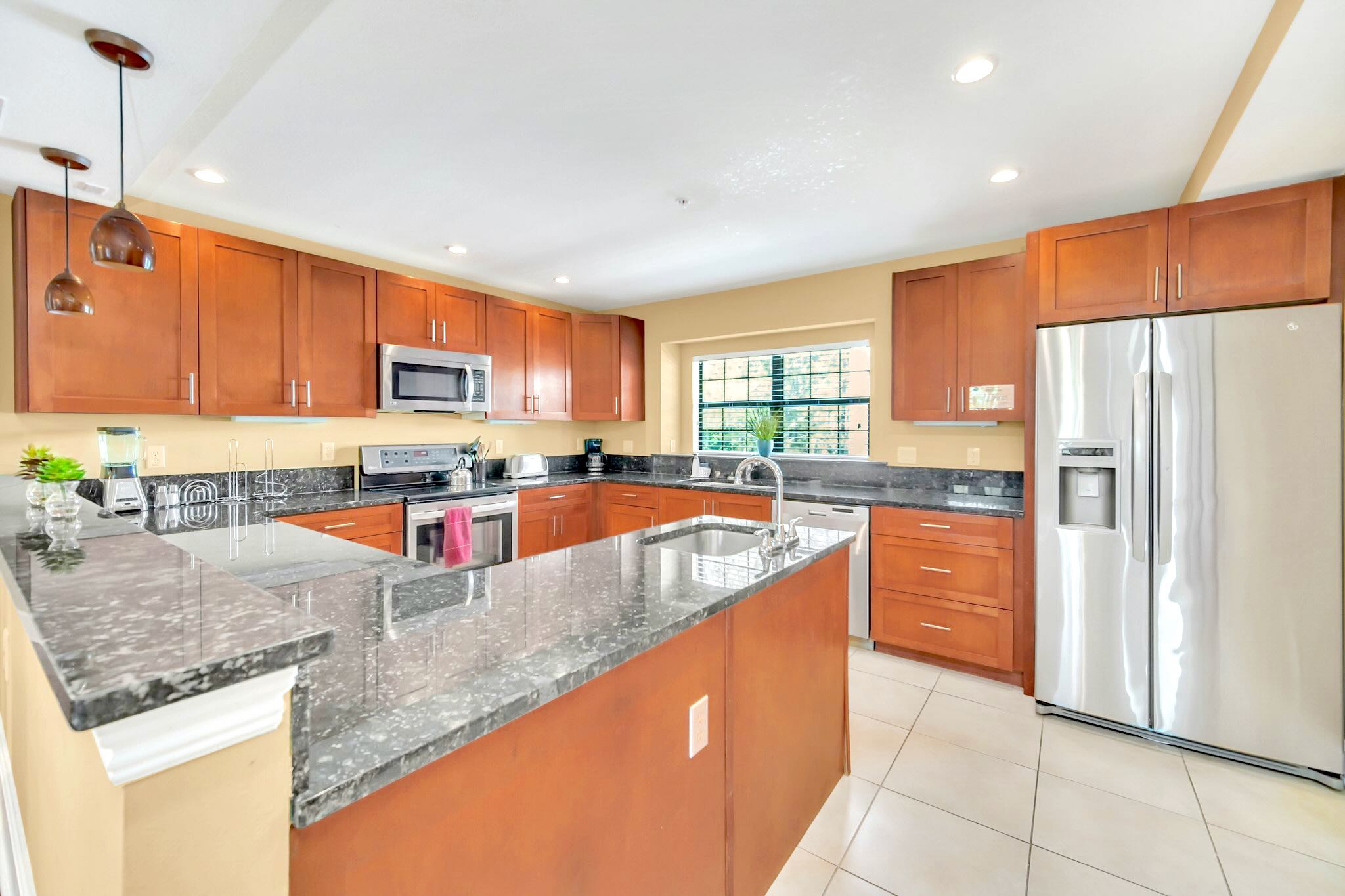 Pet Friendly Resort Townhome w Pool Near Disney | Photo 9