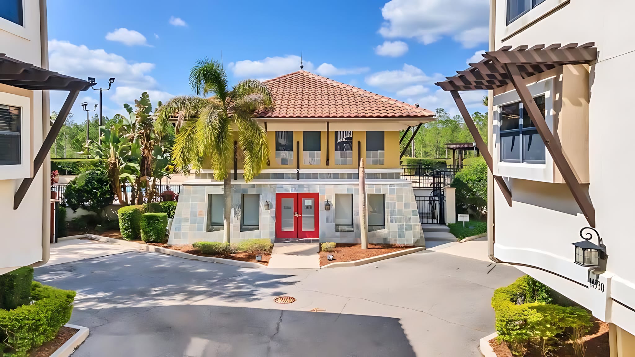 Pet Friendly Resort TownHome Near Disney | Photo 23