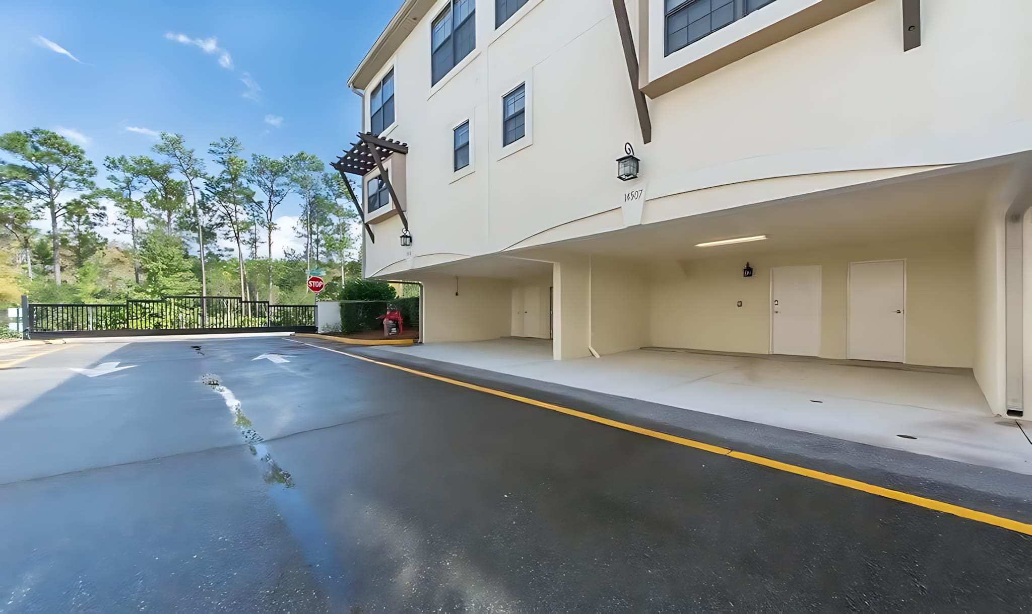 Pet Friendly Resort TownHome Near Disney | Photo 22