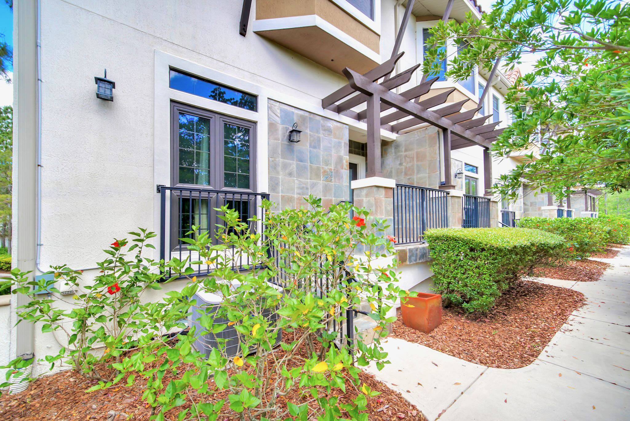 Near Disney 4BR Townhouse Resort Access | Photo 27