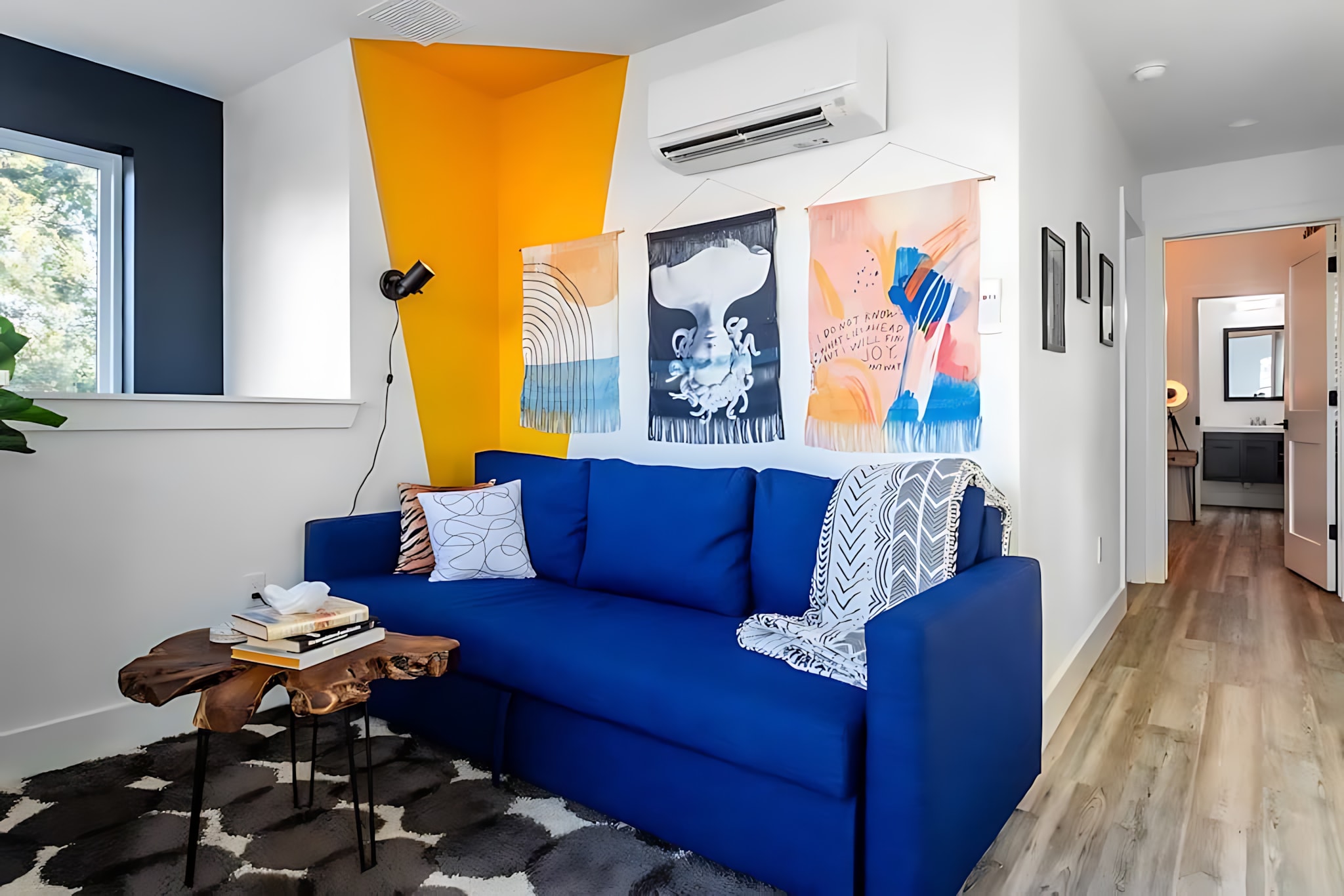 Two Home Group Retreat 6th Street 4 Min Walk 3