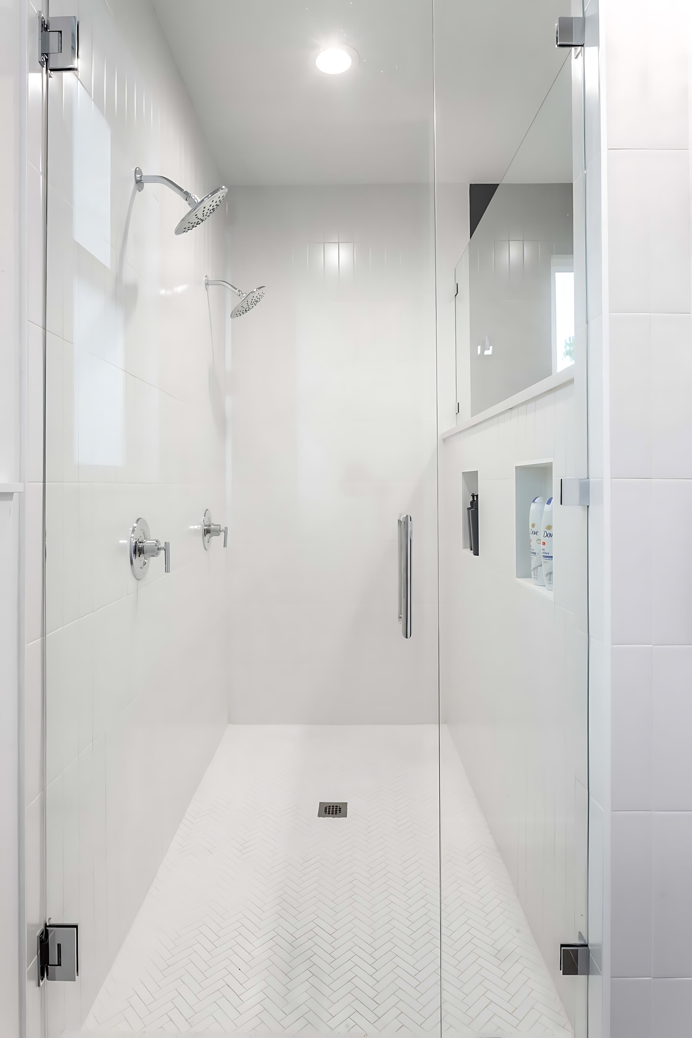 Modern Shower With Dual Heads