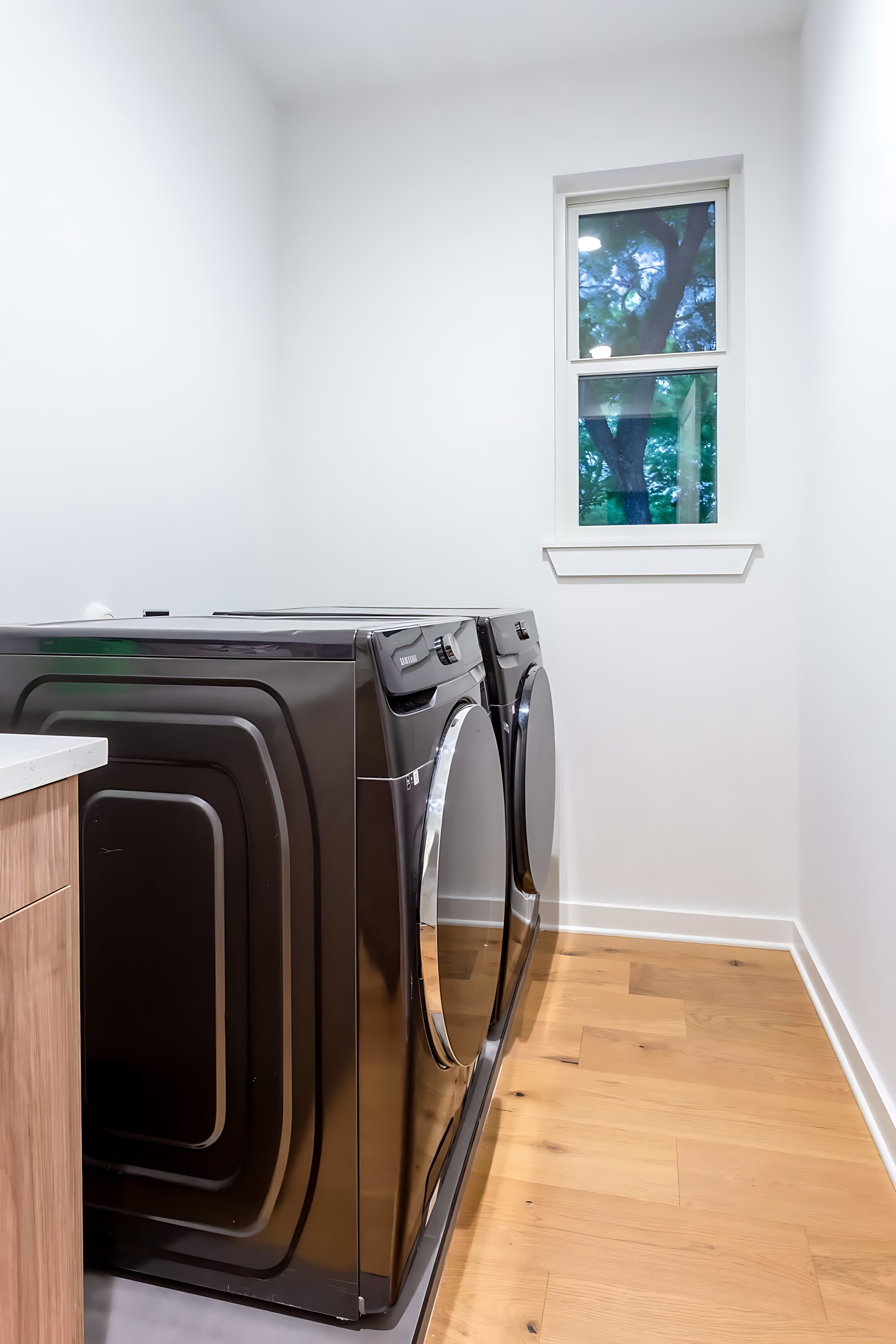 In-Home Laundry With Modern Appliances