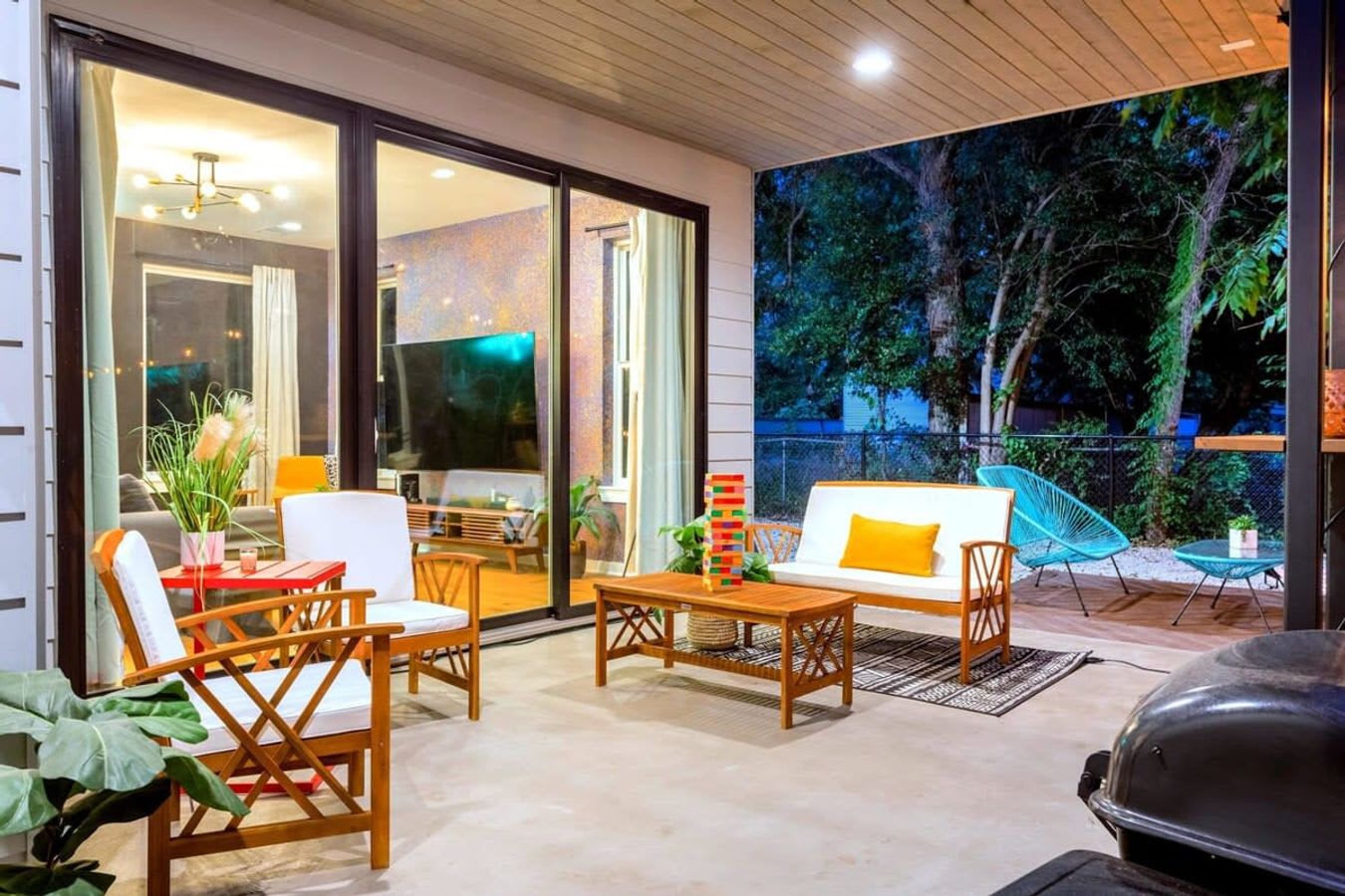 Massive 10BR Compound 6 Min to Downtown Austin 5