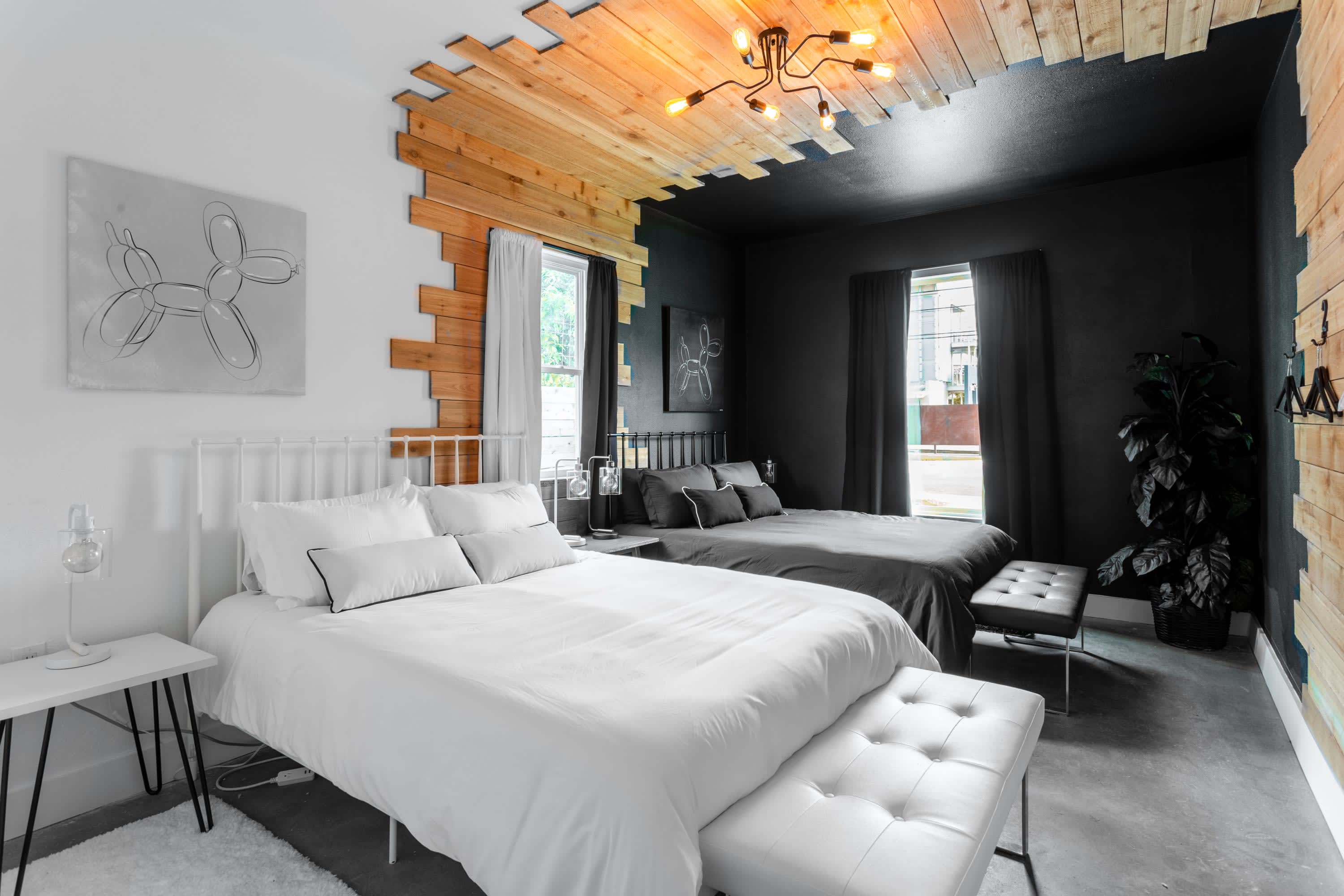 Spacious and Modern Room With 2 Queen Beds