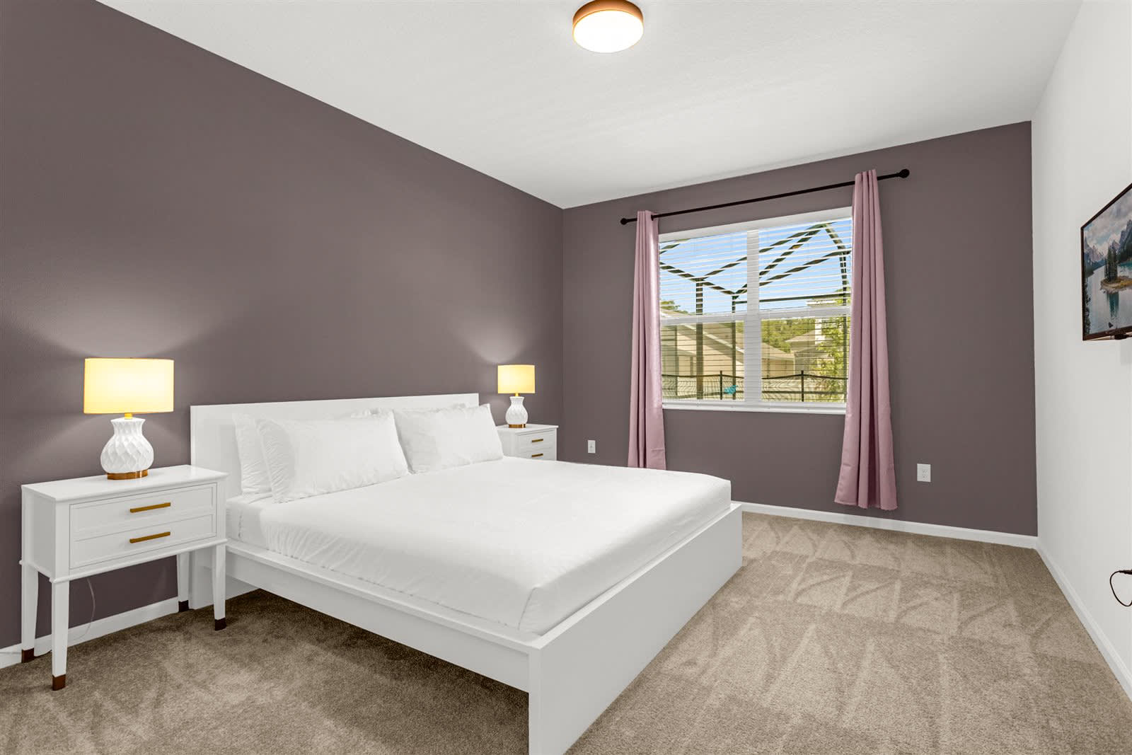 King Bedroom with Ensuite Bathroom