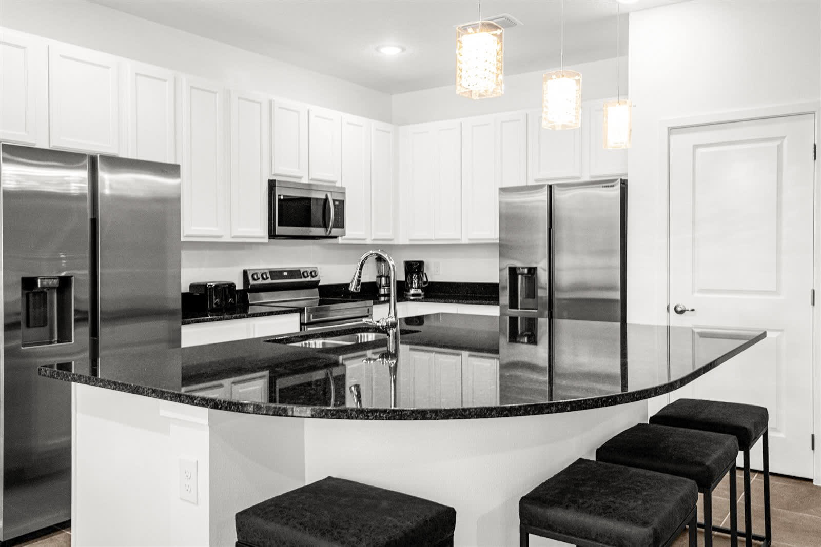 Additional Bar Seating at Kitchen Island