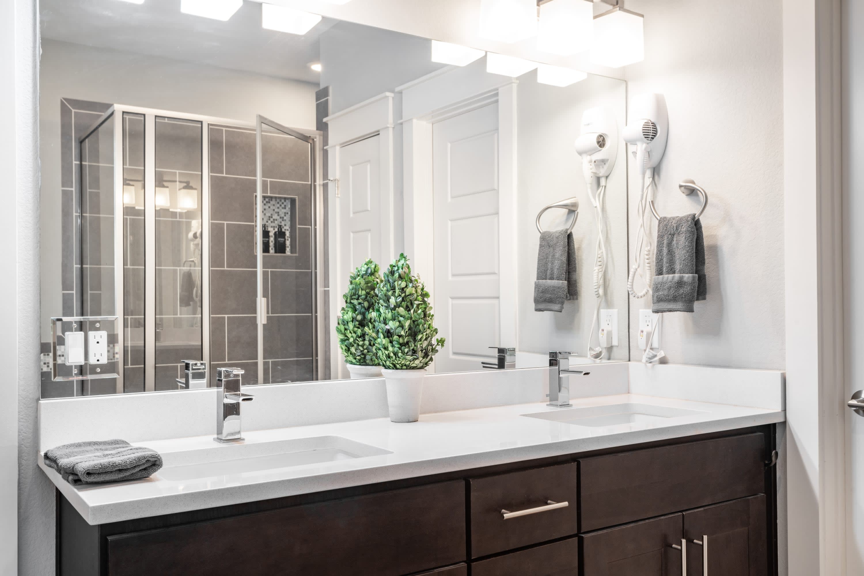 Ensuite Bathroom with Double Vanity