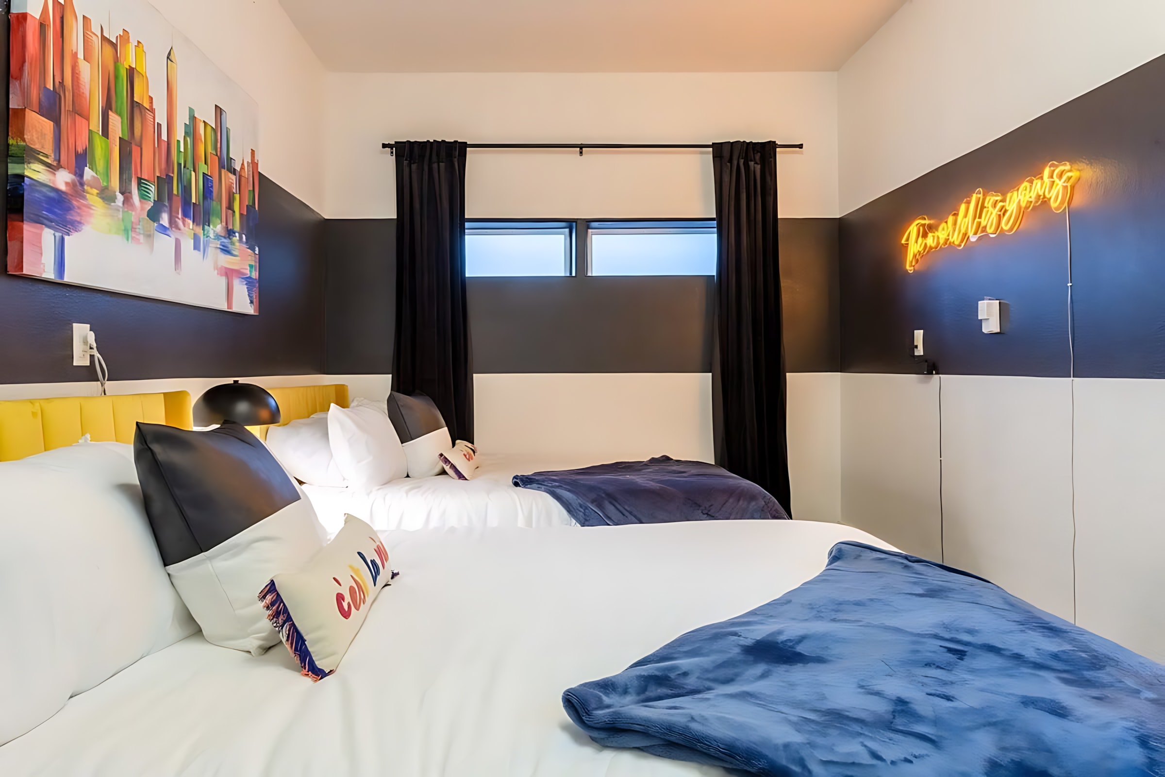 Cozy Room With Two Queen Beds, Perfect for Relaxing