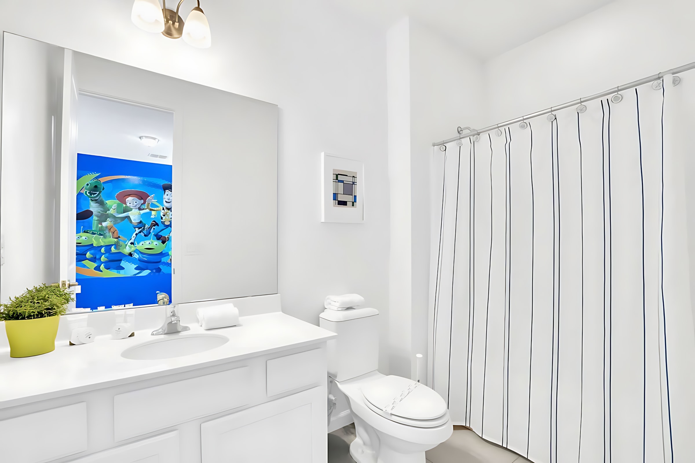 Toy Story Suite Ensuite Bathroom