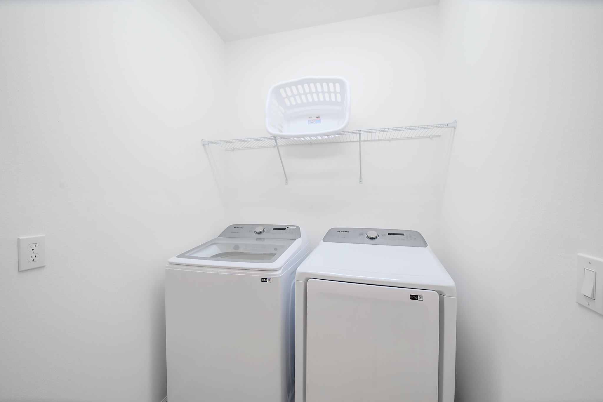 In home laundry machines mean you can pack light!