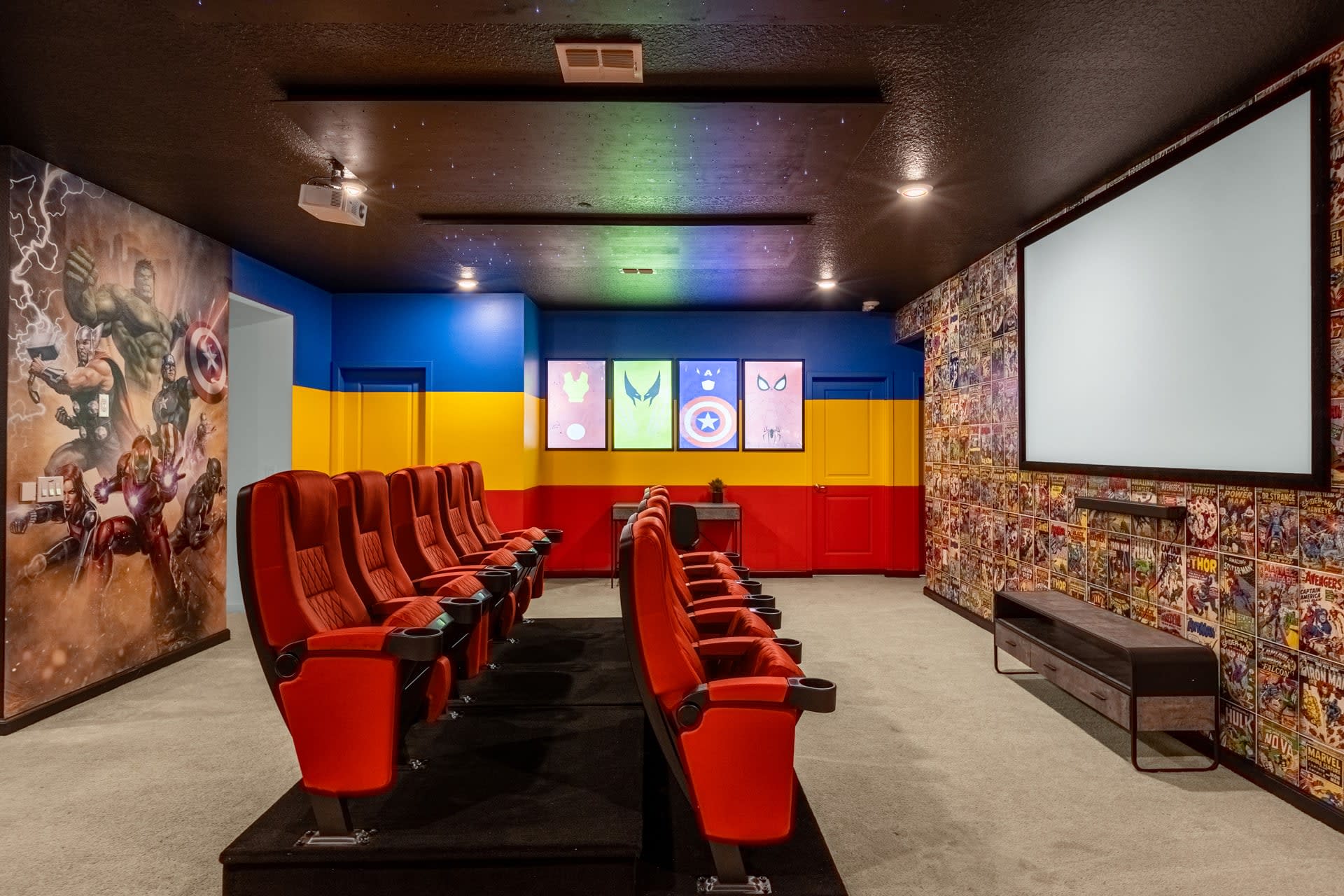 Upstay Magic Mansion w Pool Spa Cinema Games 2