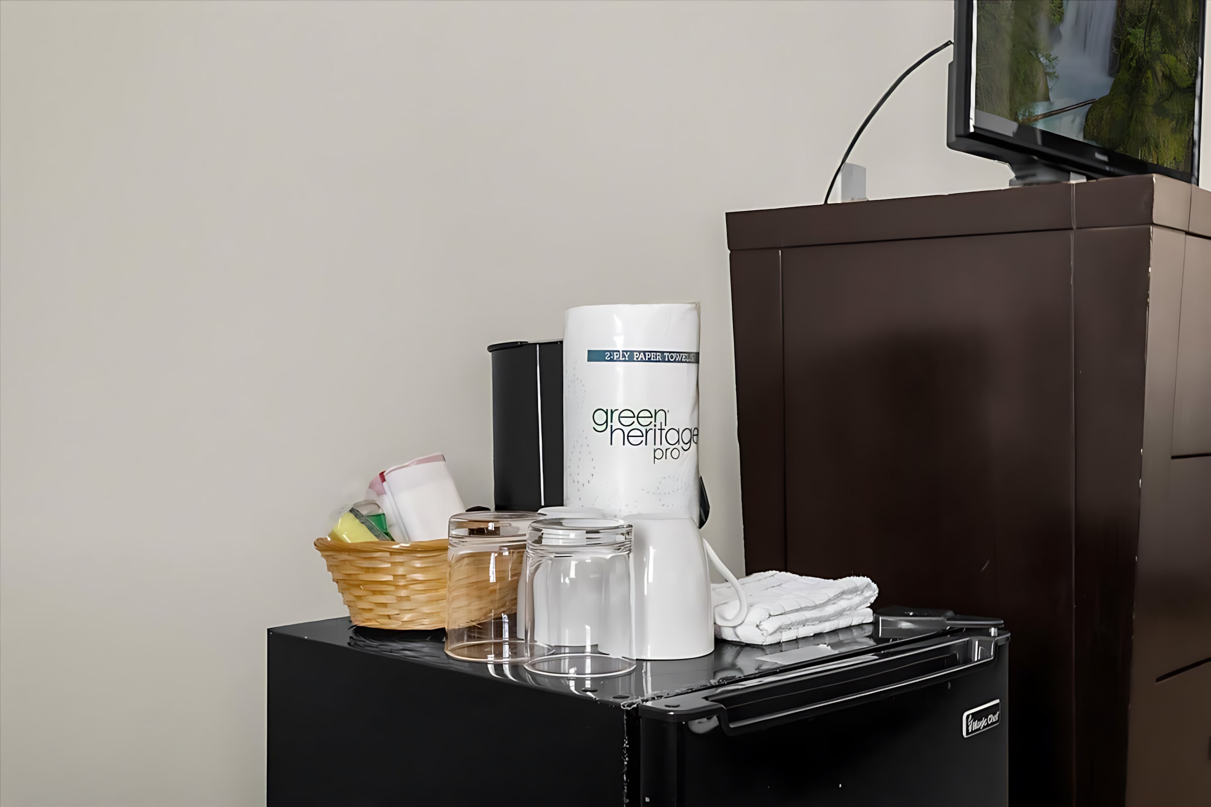 Complimentary refreshments