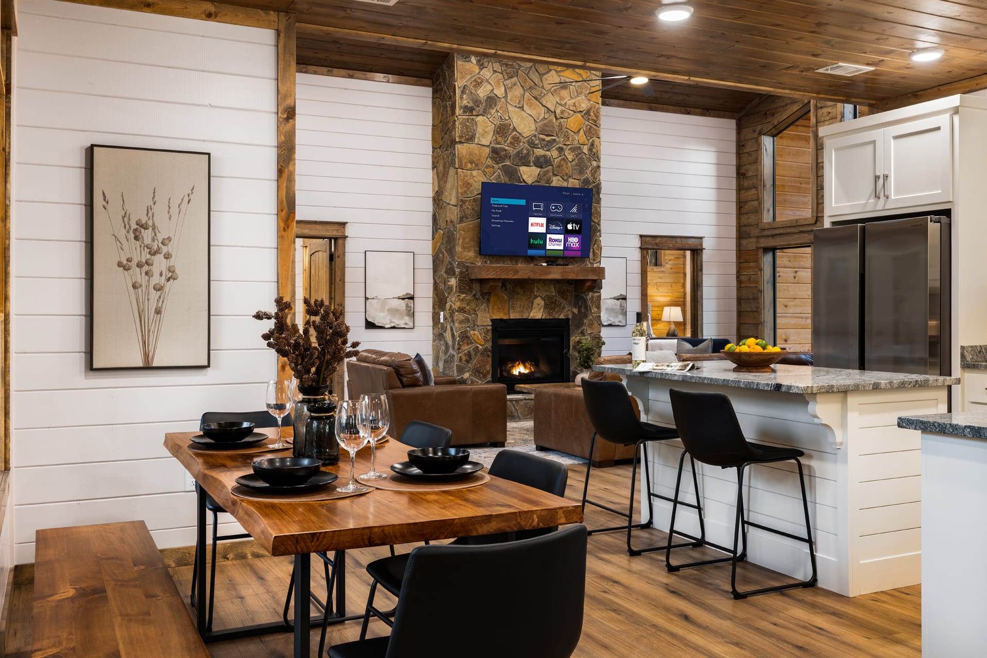 Hidden Cabin Among Pines with Hot Tub & Fire Pit