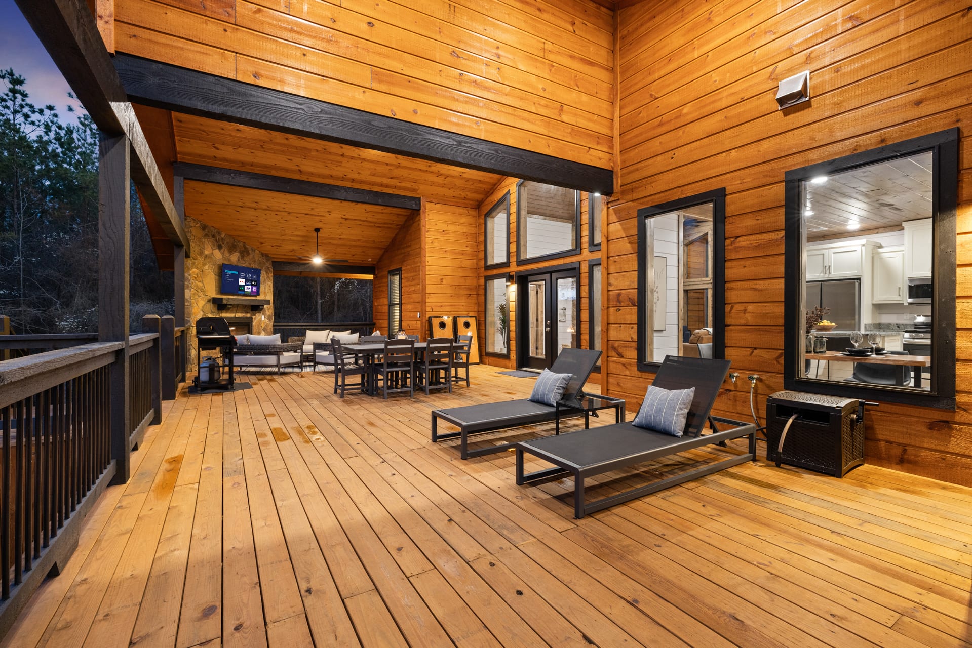 Hidden Cabin Among Pines with Hot Tub & Fire Pit
