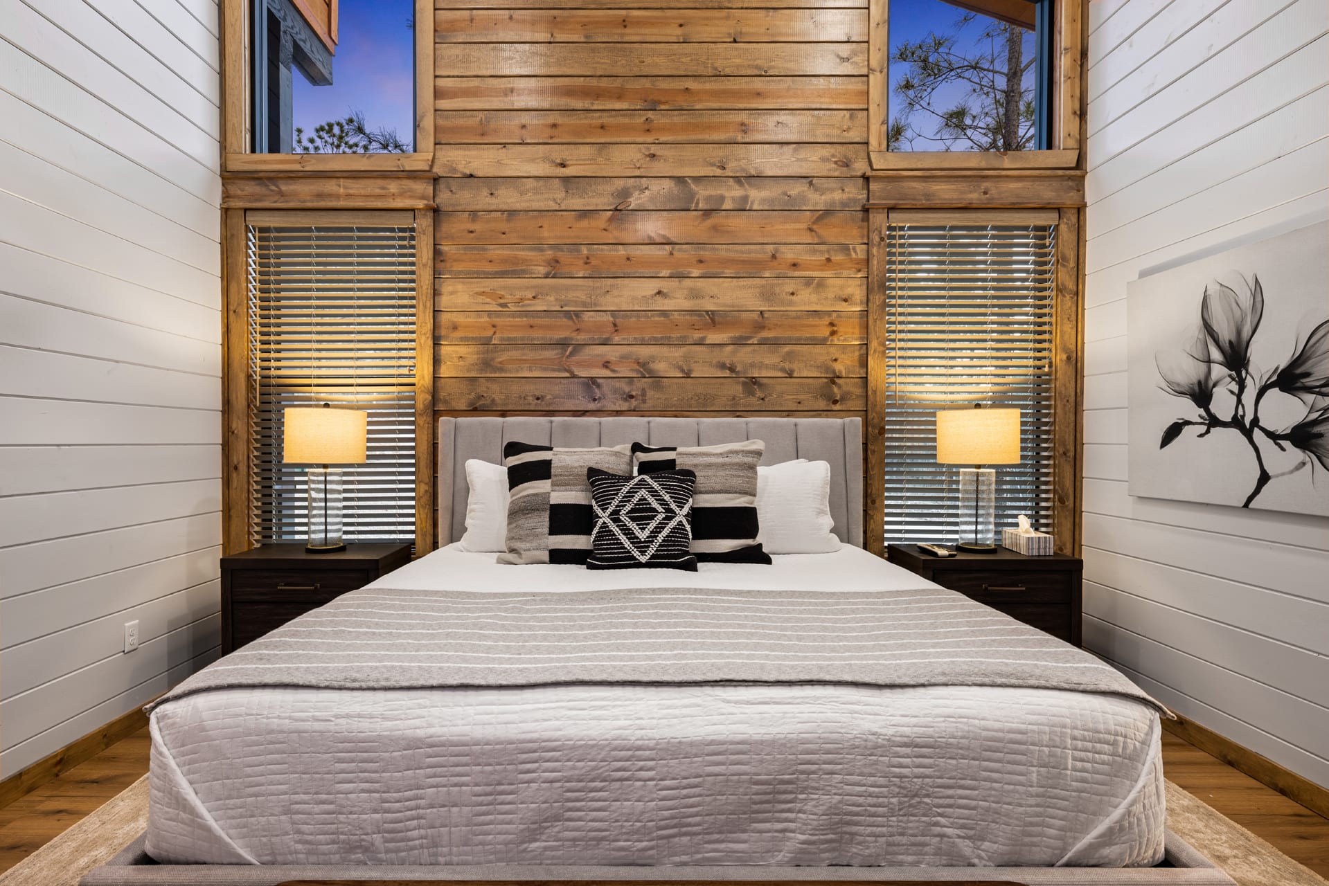 Hidden Cabin Among Pines with Hot Tub & Fire Pit
