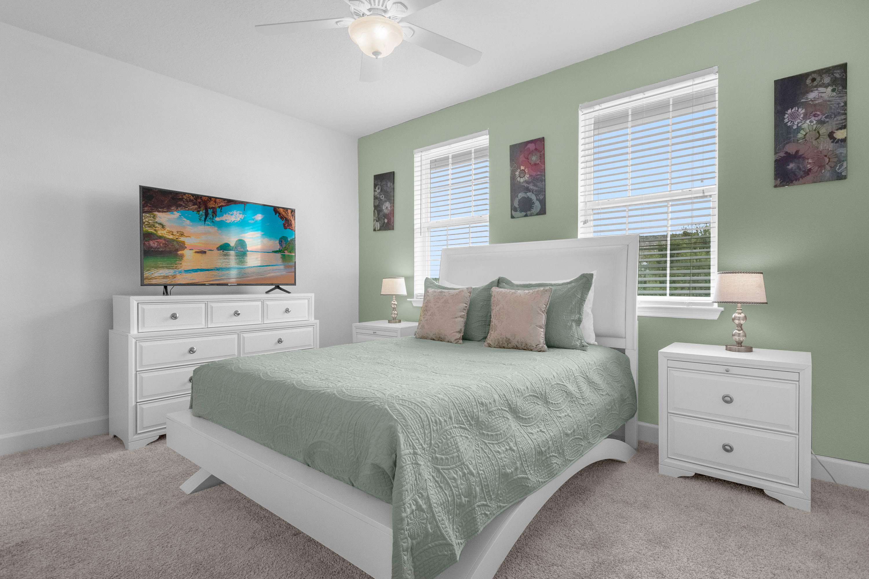 Smart TVs with High Speed WiFi Connection