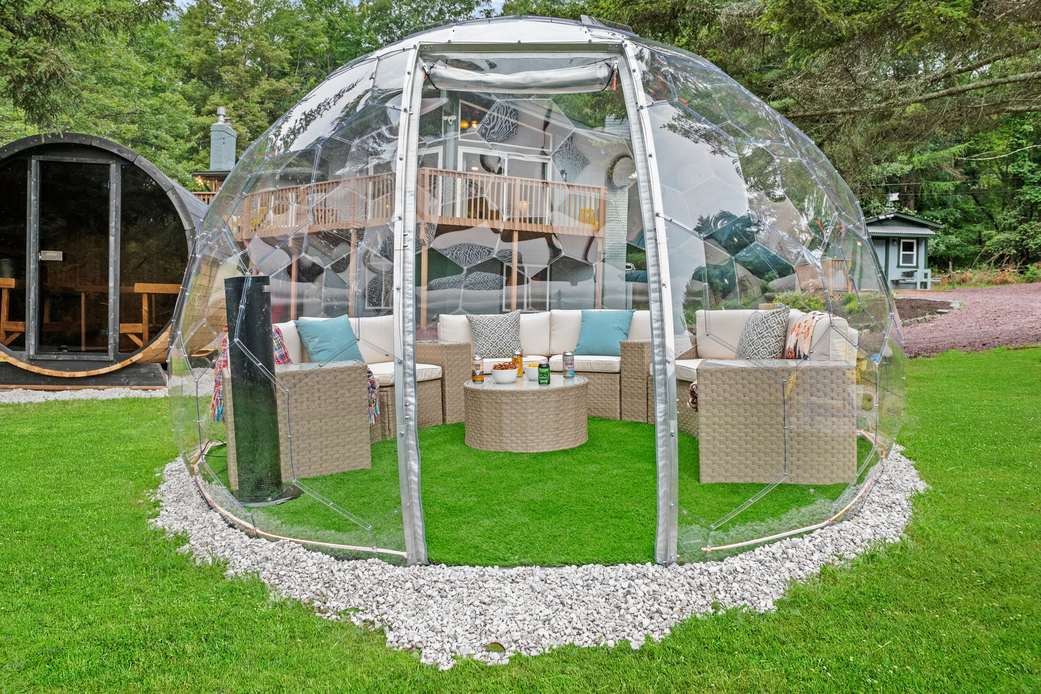 This heated outdoor igloo lets you stargaze in warmth and comfort—an unforgettable experience in any season!