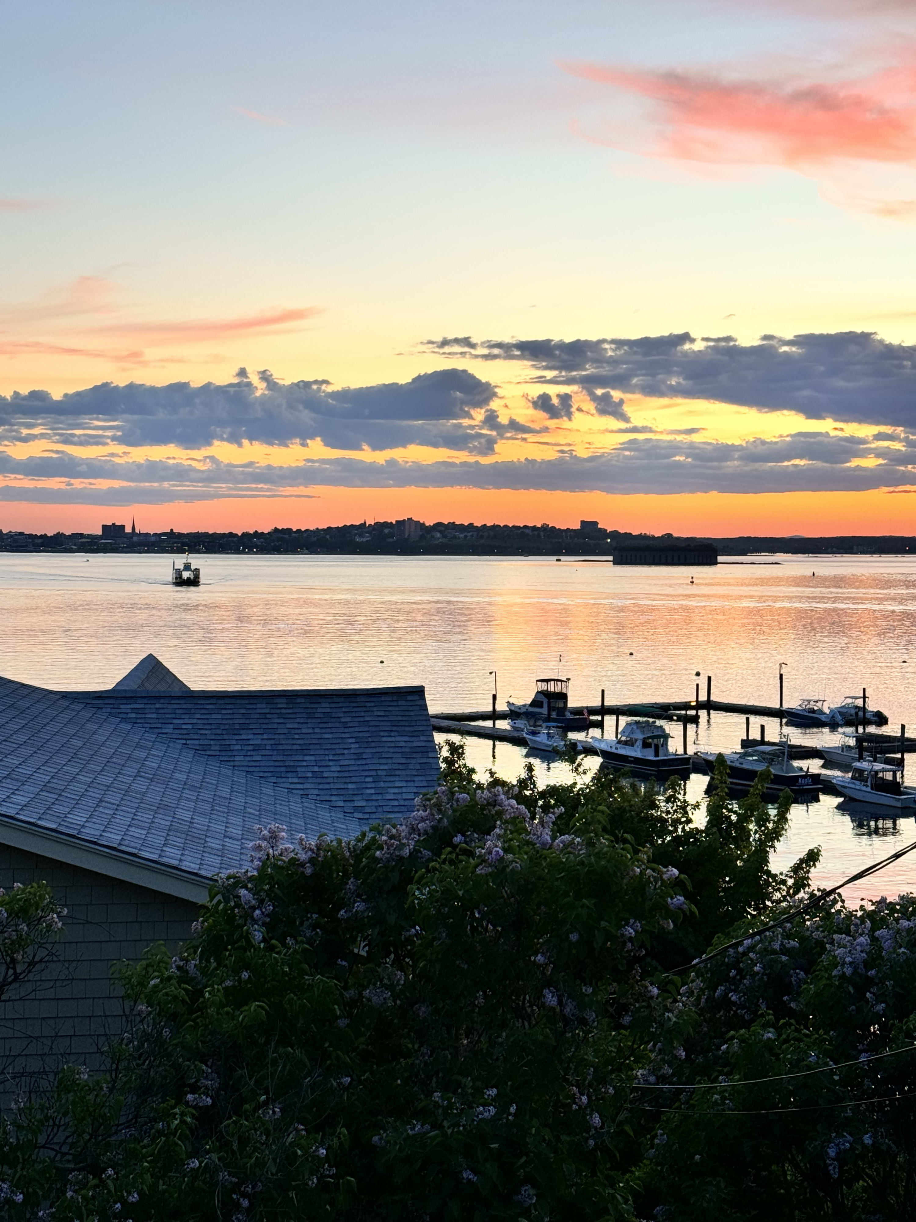 Gorges Sunset One - Peaks Island Water View Condo with Beach Access — Portland, ME — vacation rental