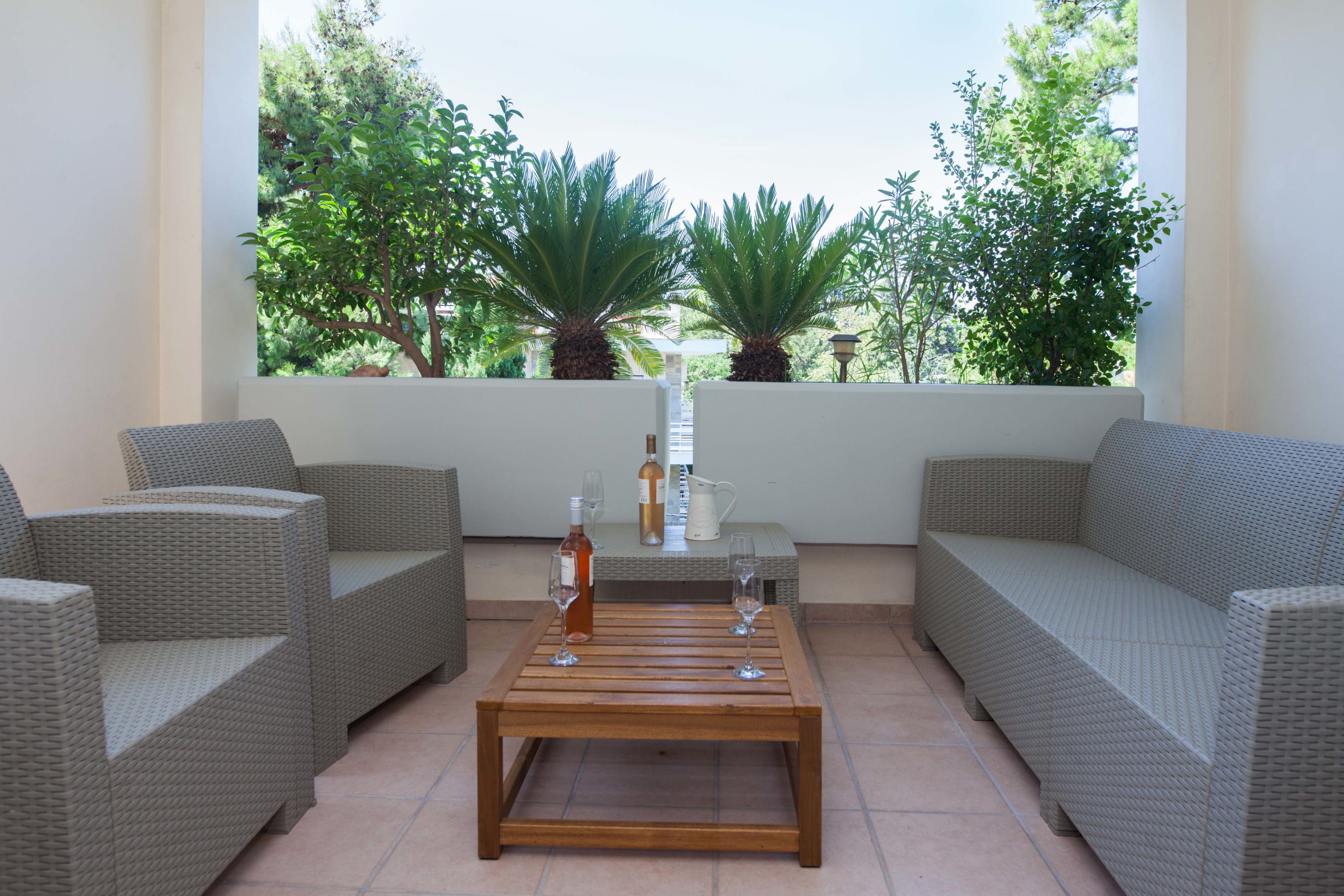 Luxe 3 Bd Penthouse 5 Min from Drosia Square in Drosia — photo 4