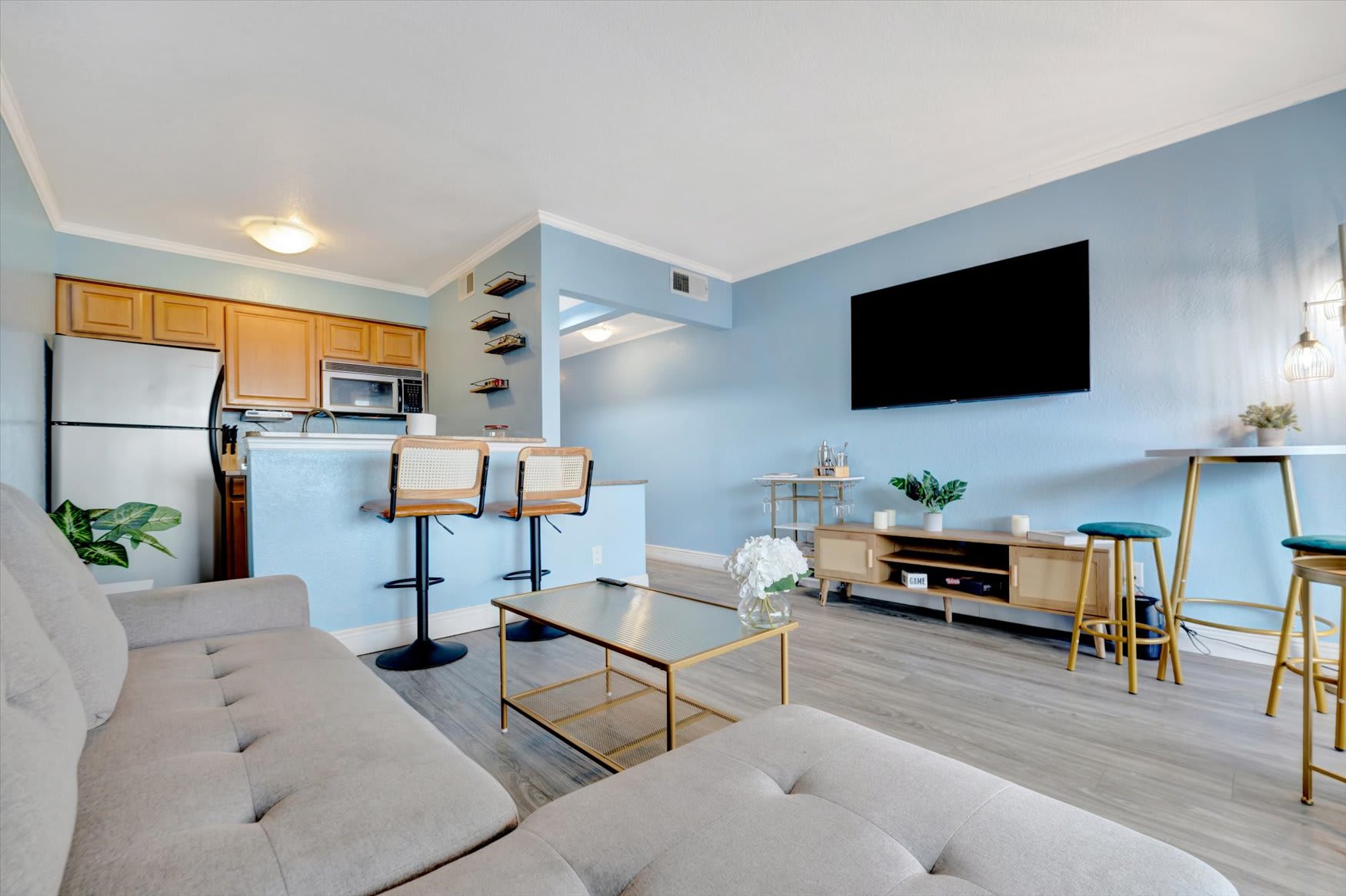 Remote Work Waterfront Views! Heated Pool in Tampa - Foto 16