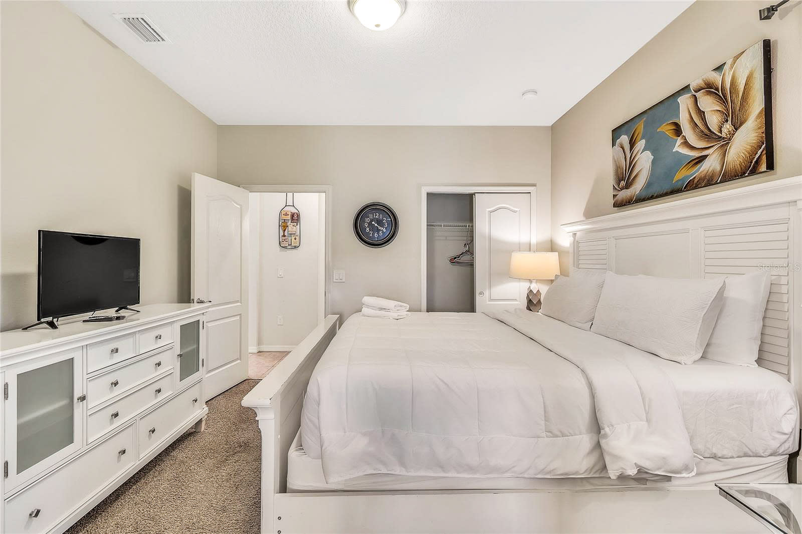 Downstairs King Bedroom Suite