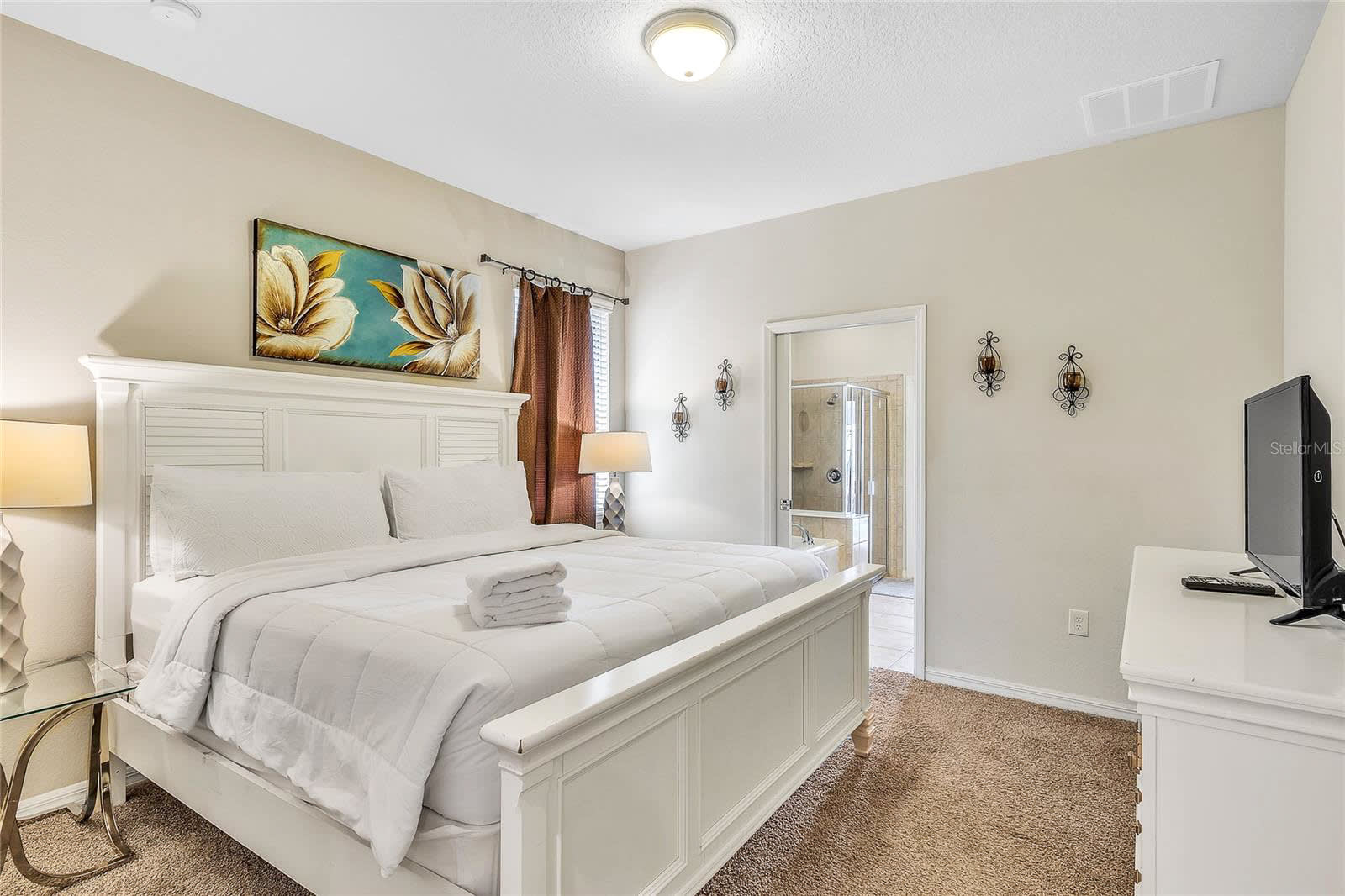 Downstairs King Bedroom Suite