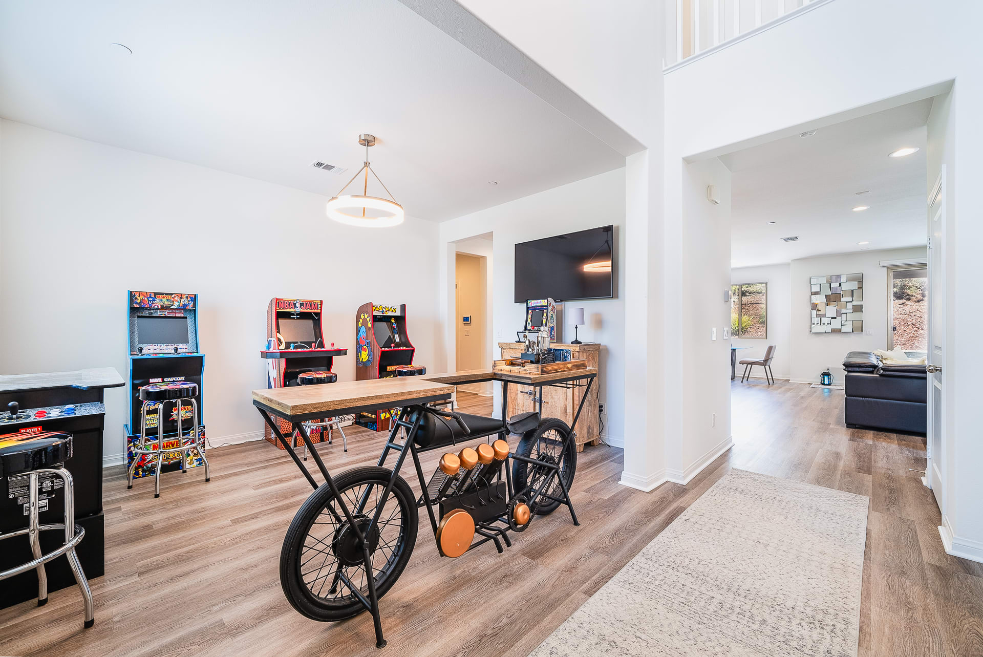 Luxury Wine Country Home with Pool & Spa - Photo 4