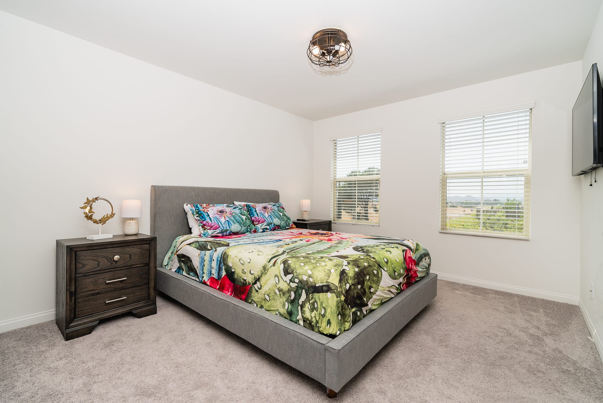 Upstairs Bedroom 2