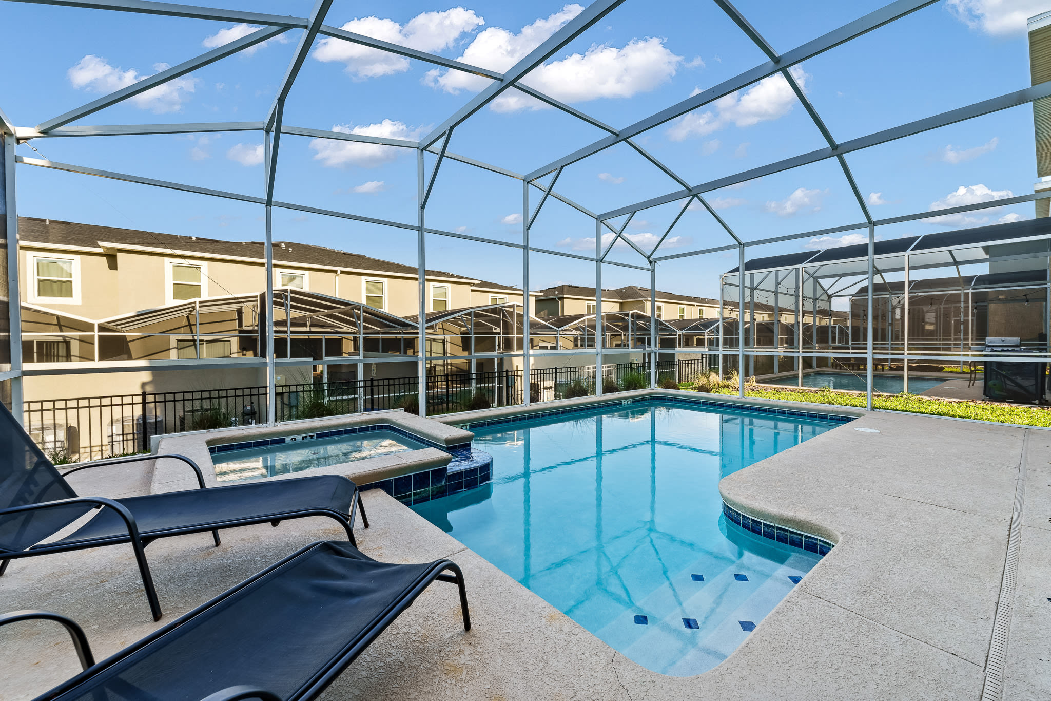 FREE Waterpark + Heated Pool + SPA + Lazy River