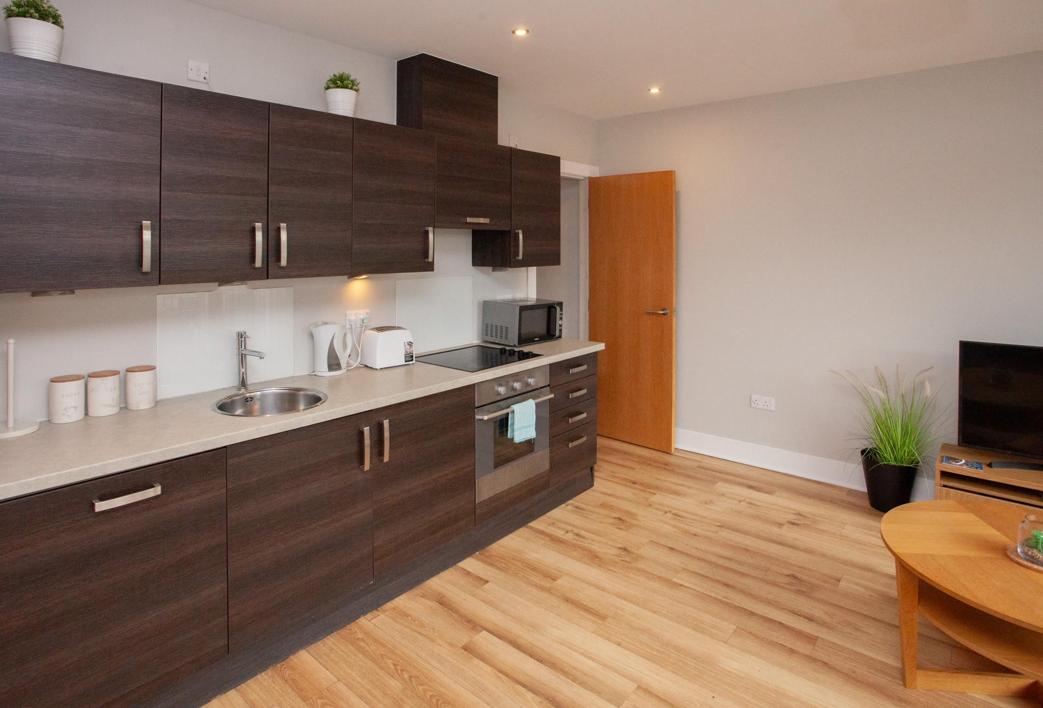 View Stylish Balcony Apartment in Glasgow in 31 Virginia Street G1 1TE Stylish Balcony Apartment in Glasgow in 31 Virginia Street G1 1TE - Property image 3 - VivreStays