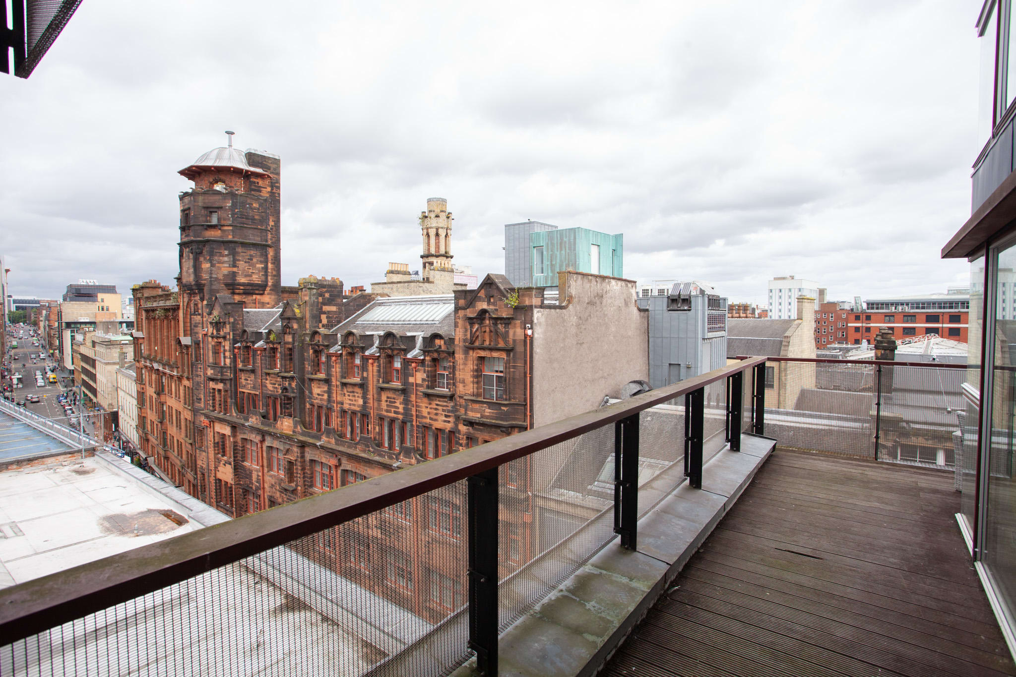 Stunning Penthouse with Balcony in Glasgow in 45 Mitchell Street G1 3LA - Property image 26 - VivreStays