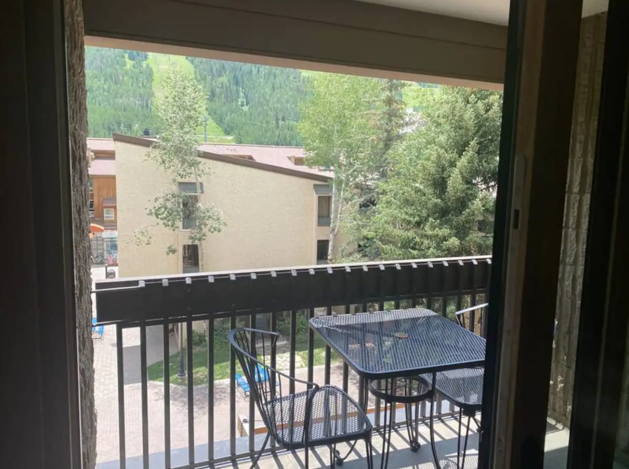 The best Location condo in the heart of Lionshead - Picture 13