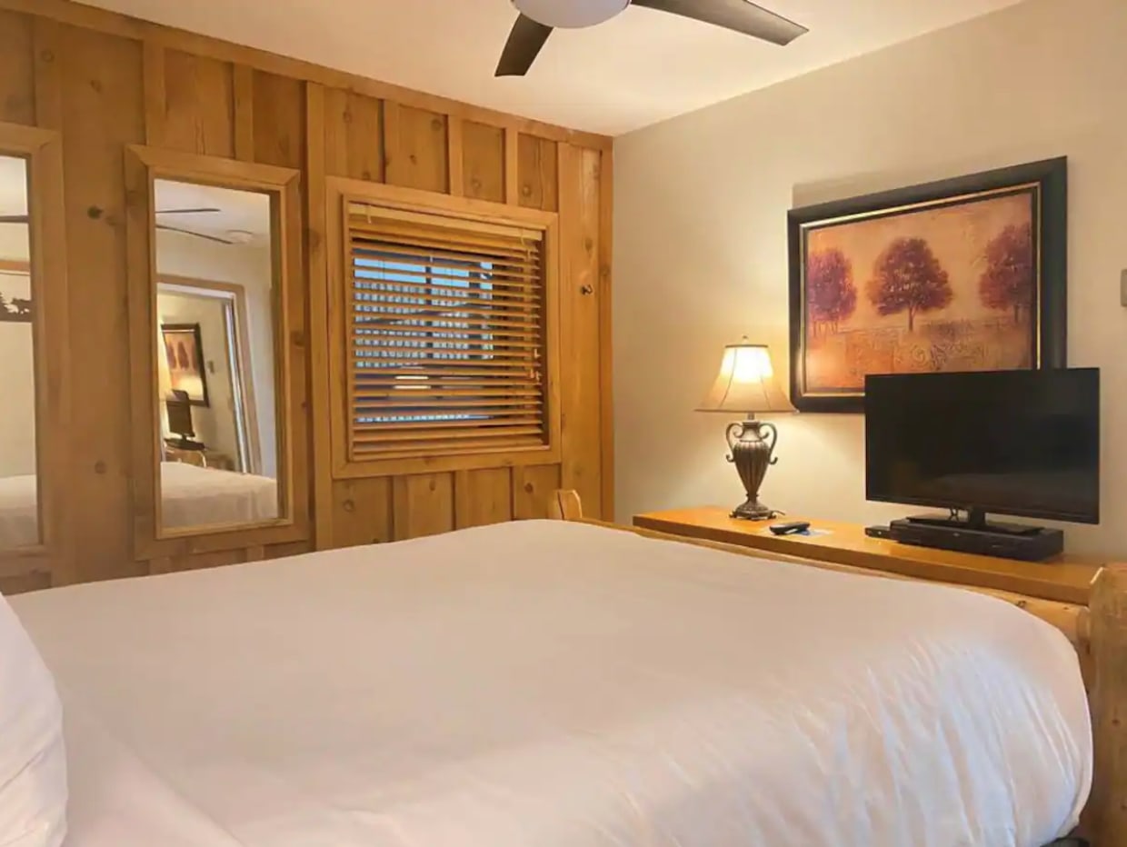 The best Location condo in the heart of Lionshead - Picture 18