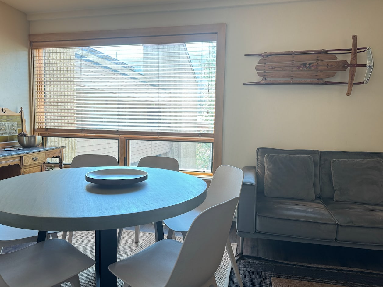 The best Location condo in the heart of Lionshead - Picture 11