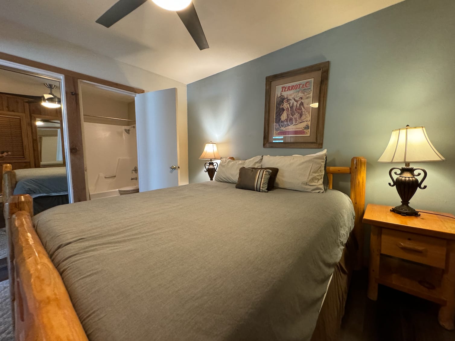 The best Location condo in the heart of Lionshead - Picture 20