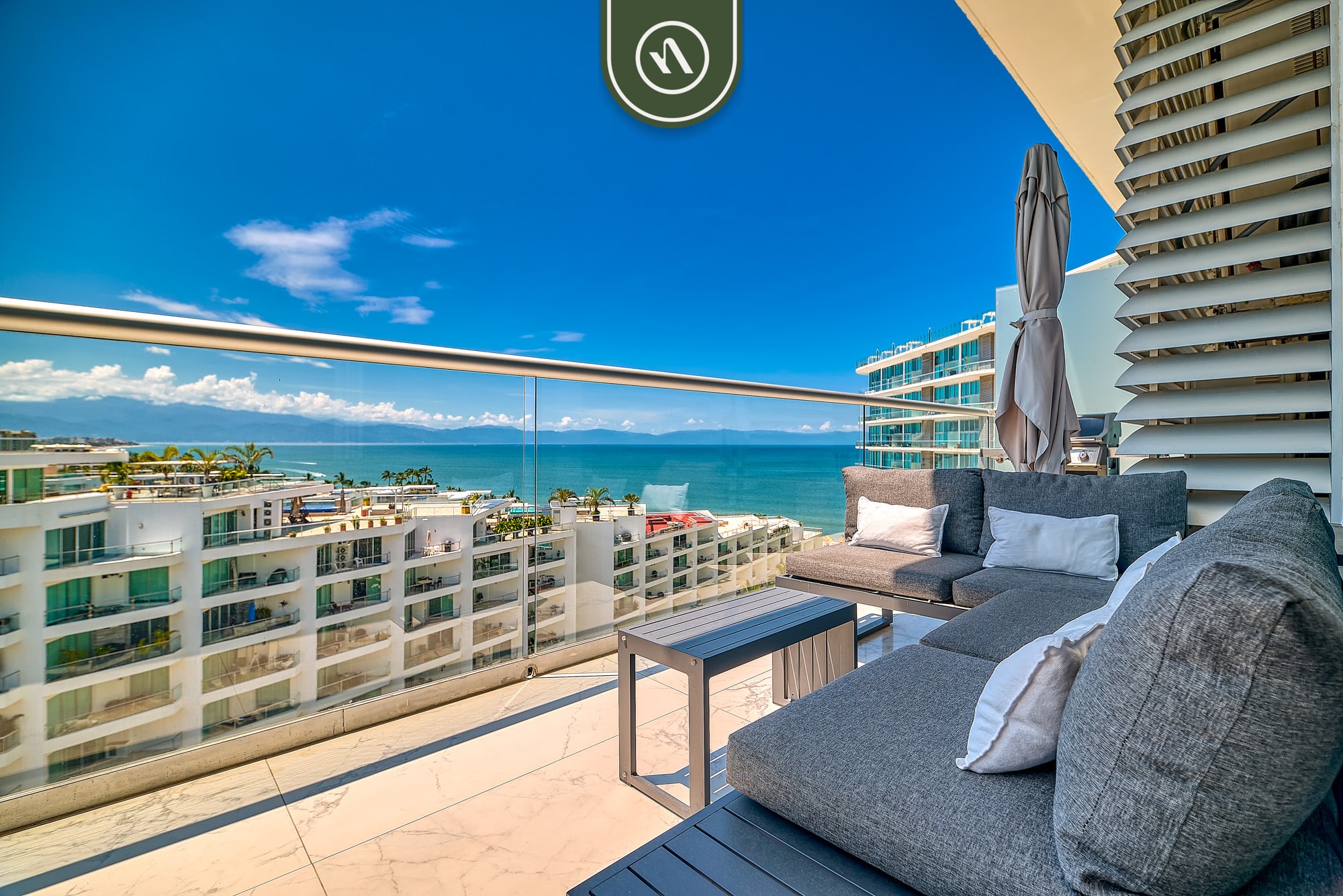 Two Story 2 BR Condo with Oceanview - Pool - Beach - Foto 1