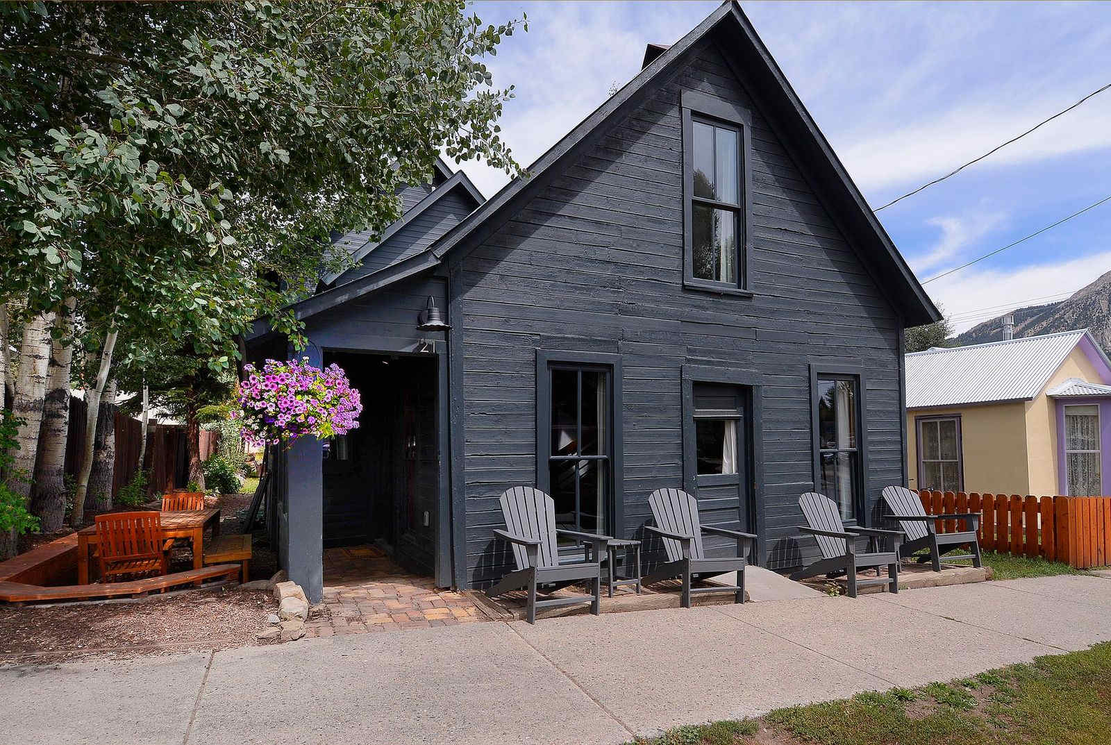 Authentic CB, Historic Remodeled Elk Ave Gem! — Crested Butte, CO — vacation rental