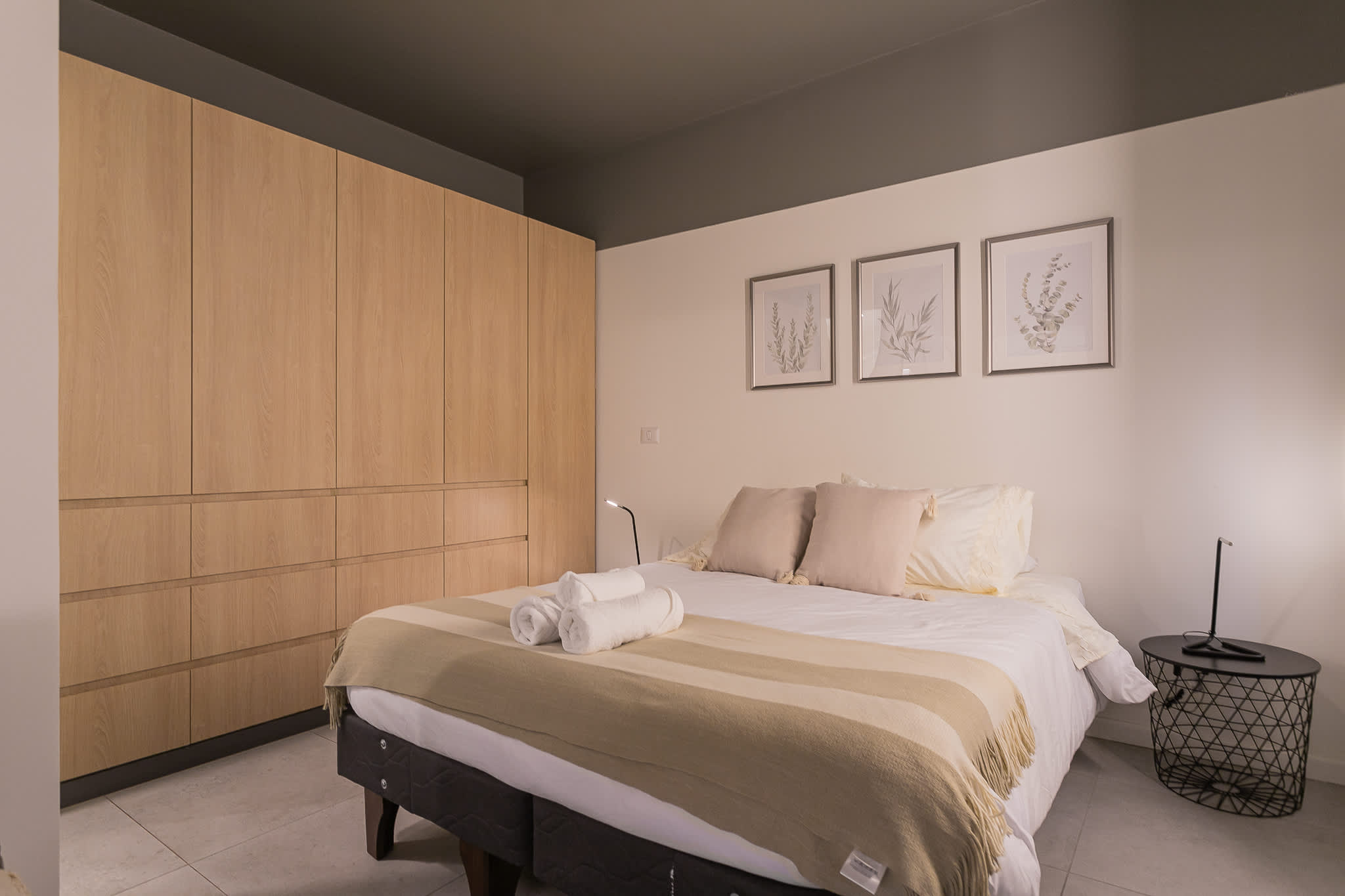 Descansa como en casa en esta habitación acogedora, luminosa y silenciosa en el centro de Providencia