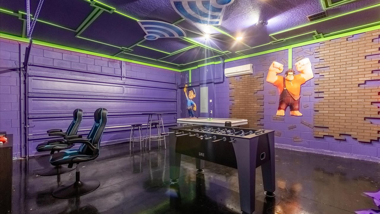 9BR Fun Villa Private Pool Arcade Game Loft | Photo 63