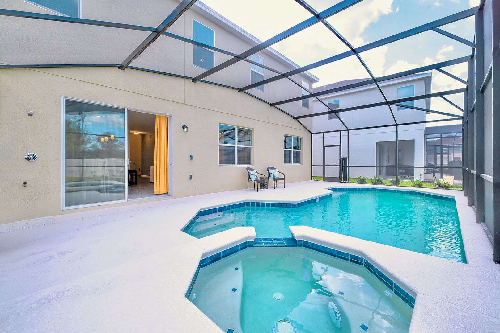 Upstay Pet Friendly w Pool Hot Tub Near Disney