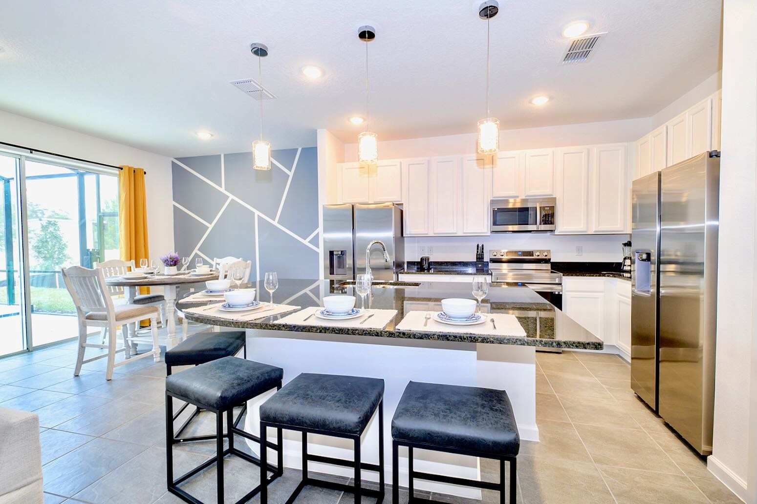 Upstay Resort Oasis w Pool Hot Tub Near Disney 3