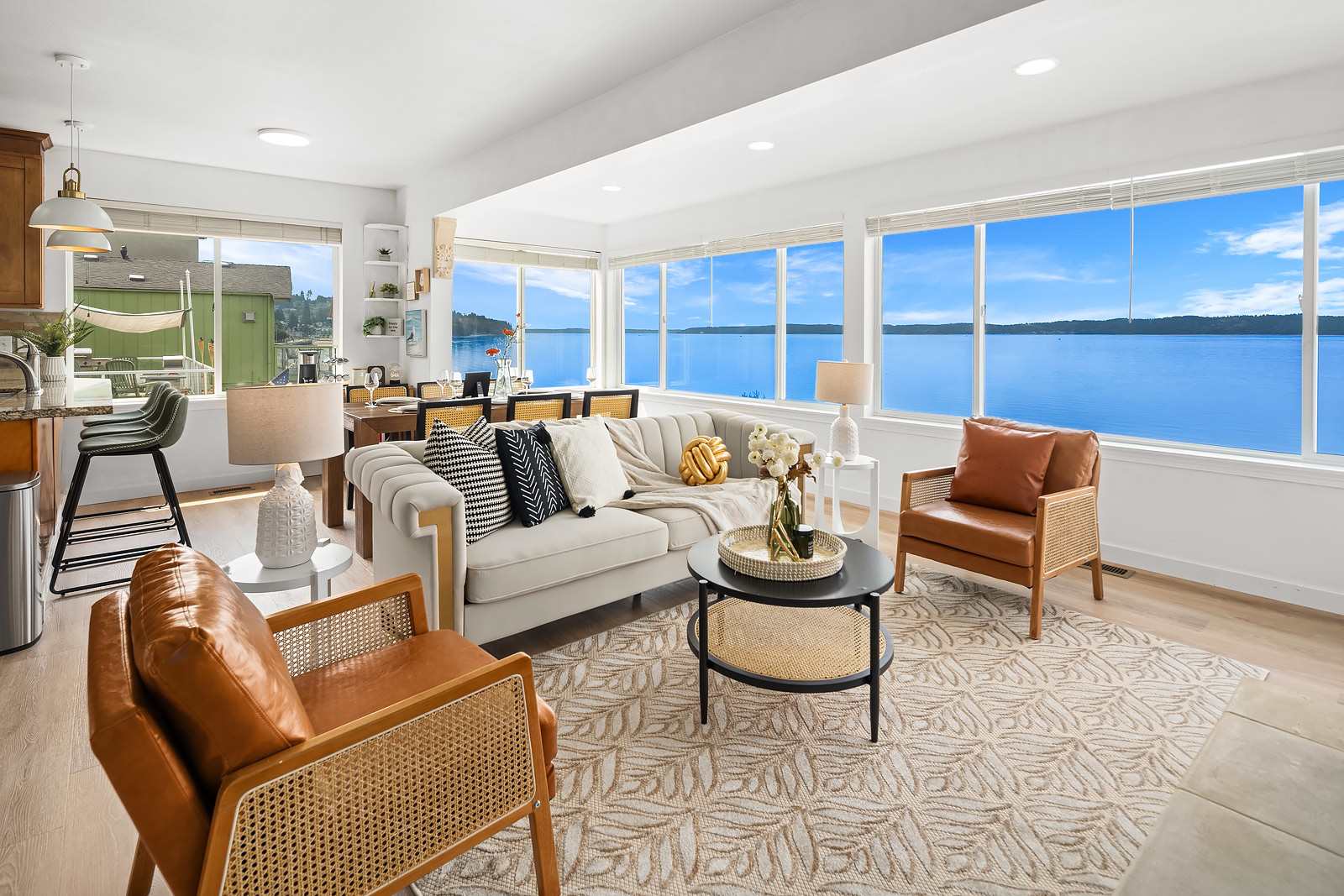 Water View Retreat w, Near Beach Park & City