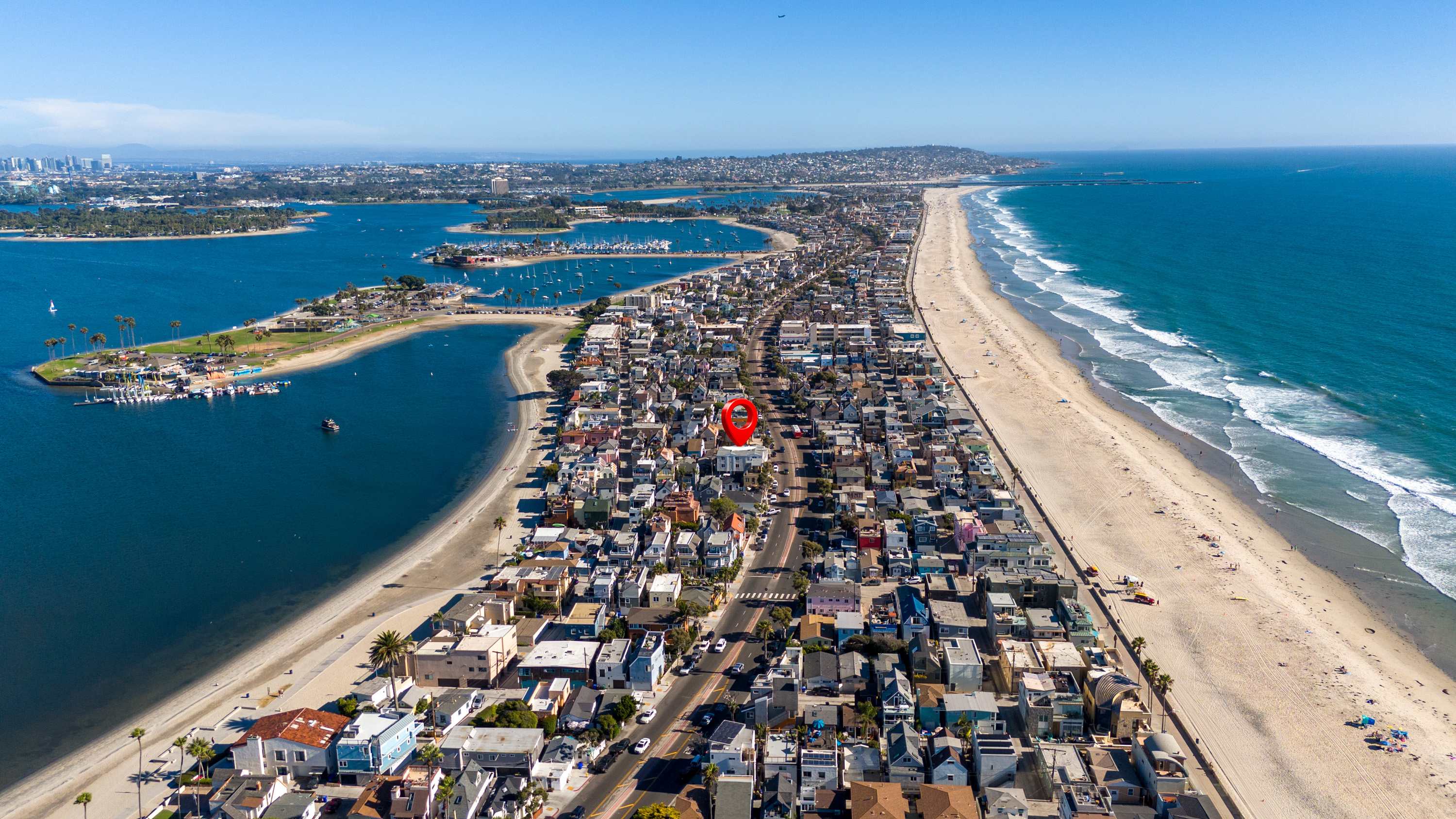 9 Bedrooms-7 Bath-2 Kitchens-Parking-Sleeps 22! — San Diego, CA — vacation rental