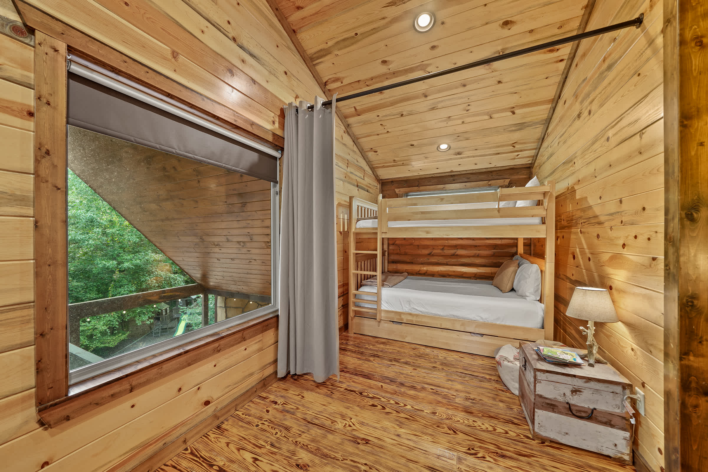Rustic Cabin Near Creek with Hot Tub & Fire Pit